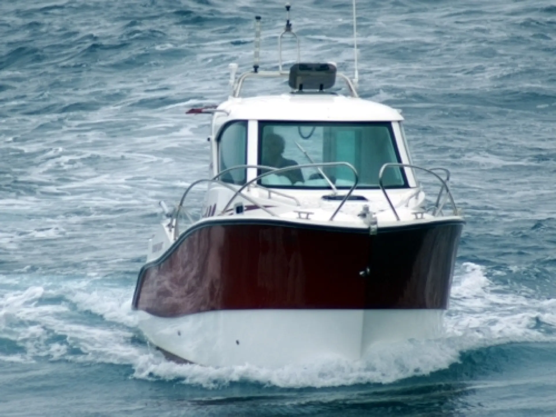 Casman 700 Cabin — 8/95