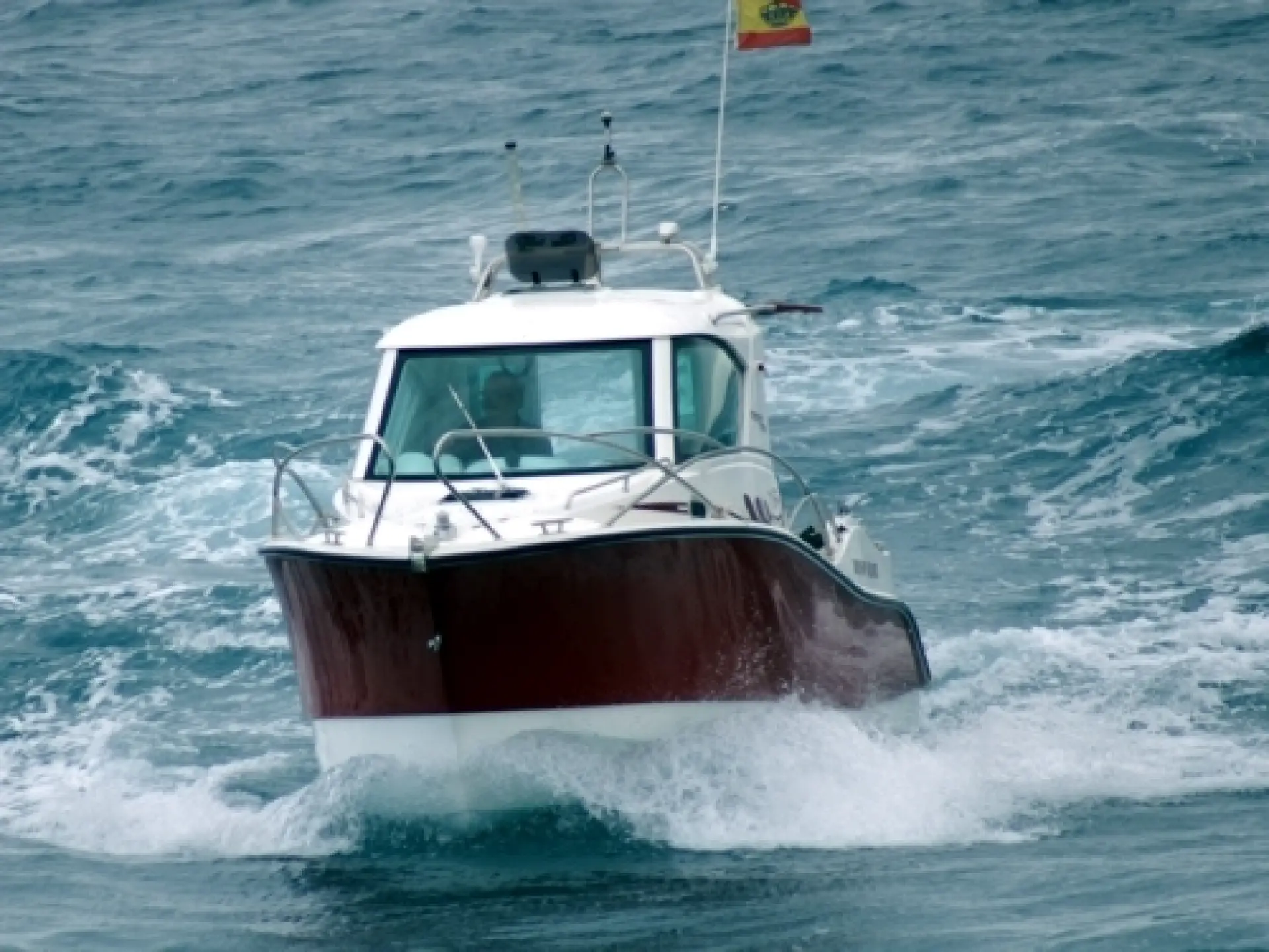 Casman 700 Cabin — 30/95