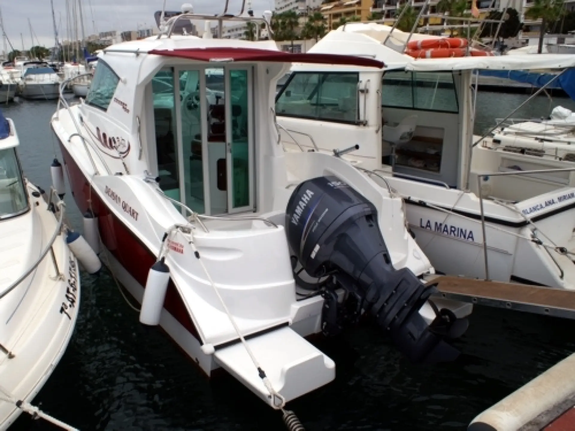 Casman 700 Cabin — 31/95