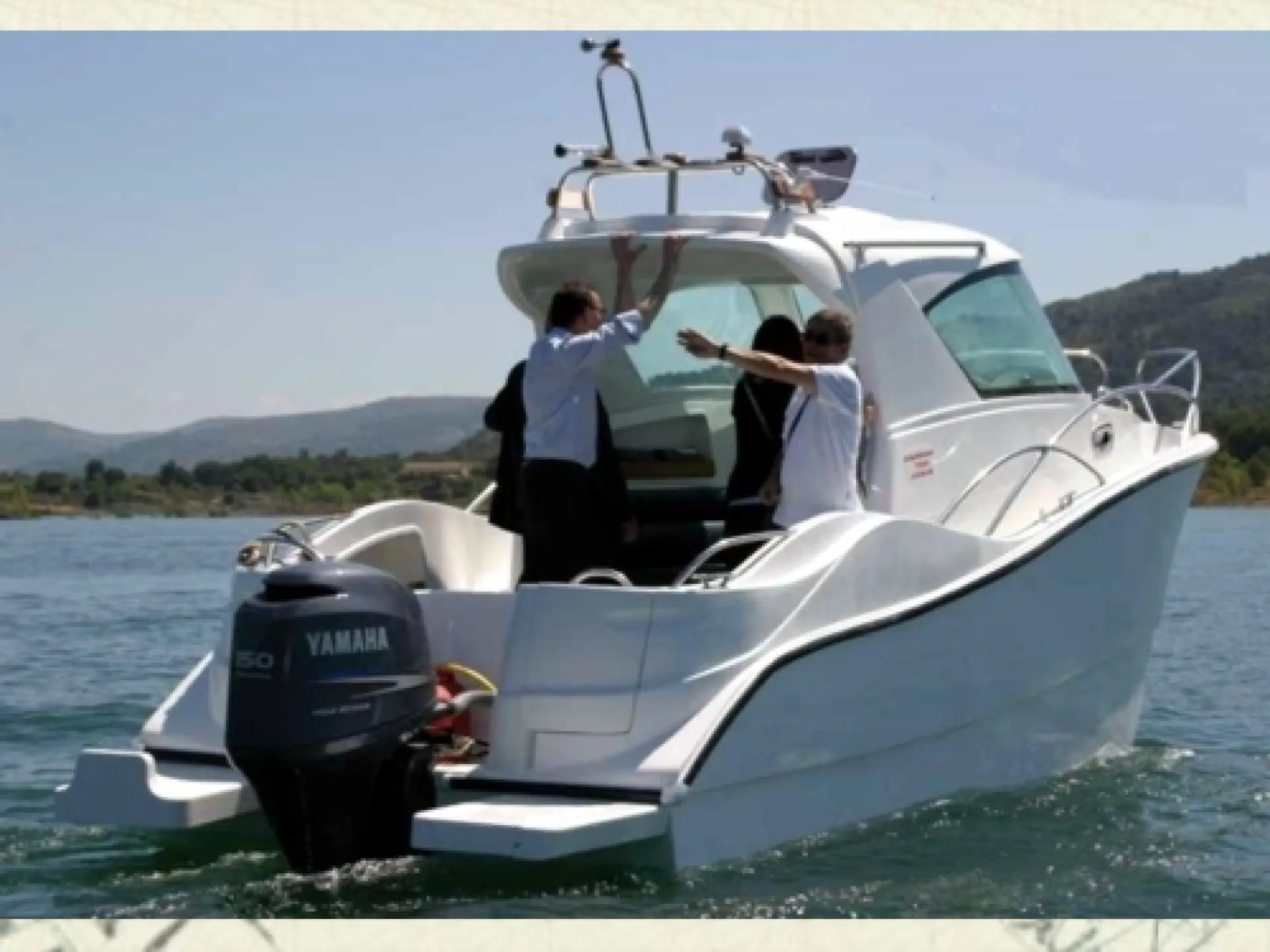 Casman 700 Cabin — 33/95