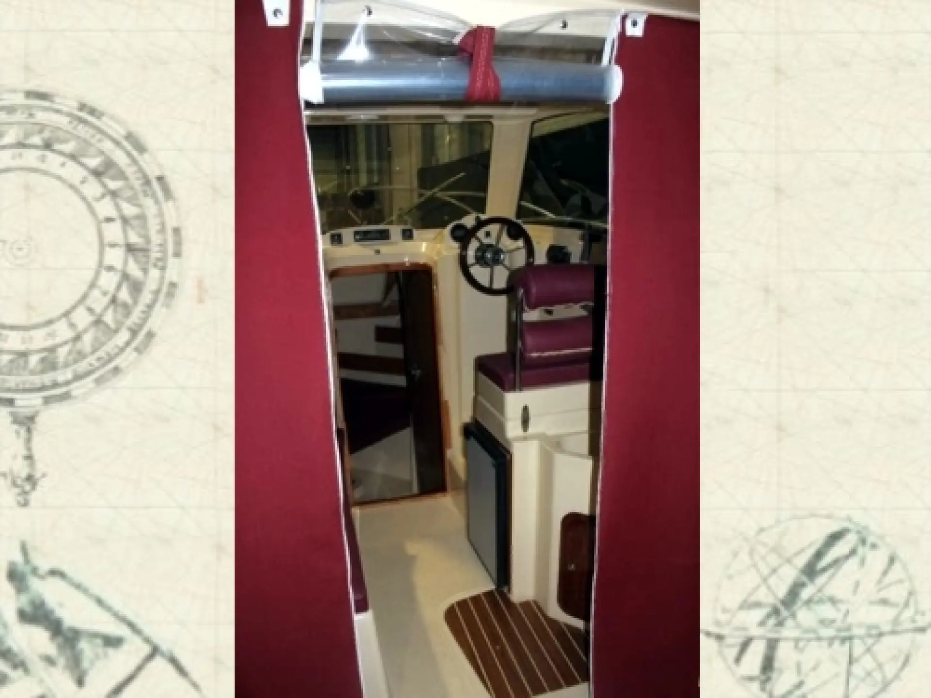 Casman 700 Cabin — 49/95
