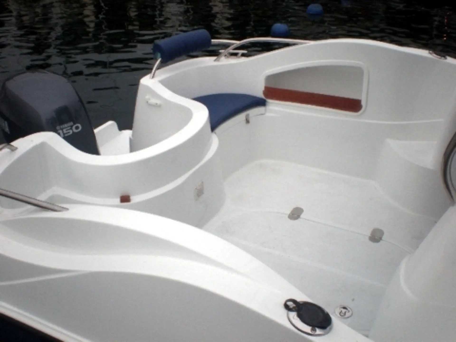 Casman 700 Cabin — 60/95