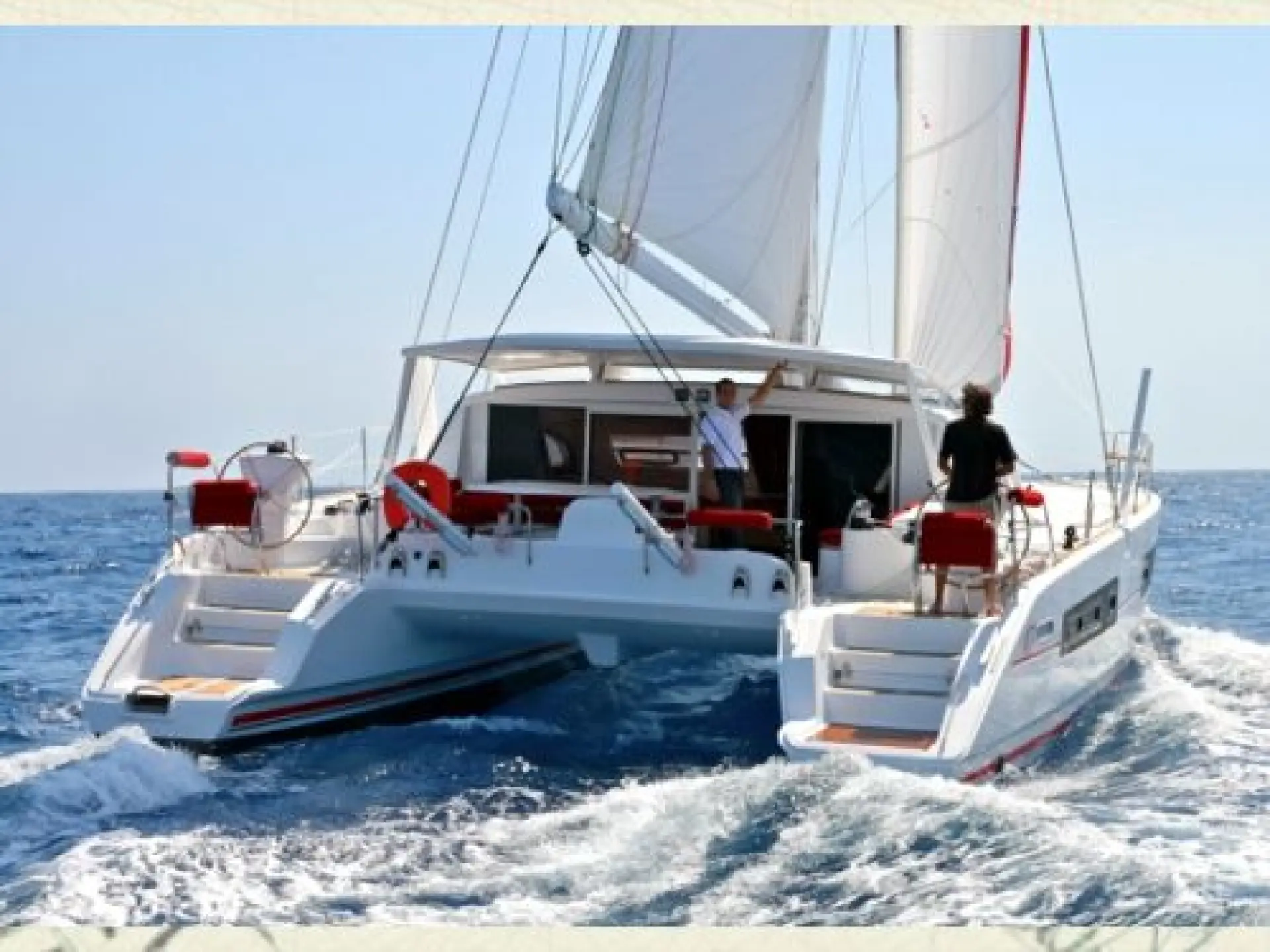 Catana 47 — 2/9