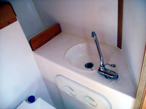 Playamar 700 Cabin — 8/8