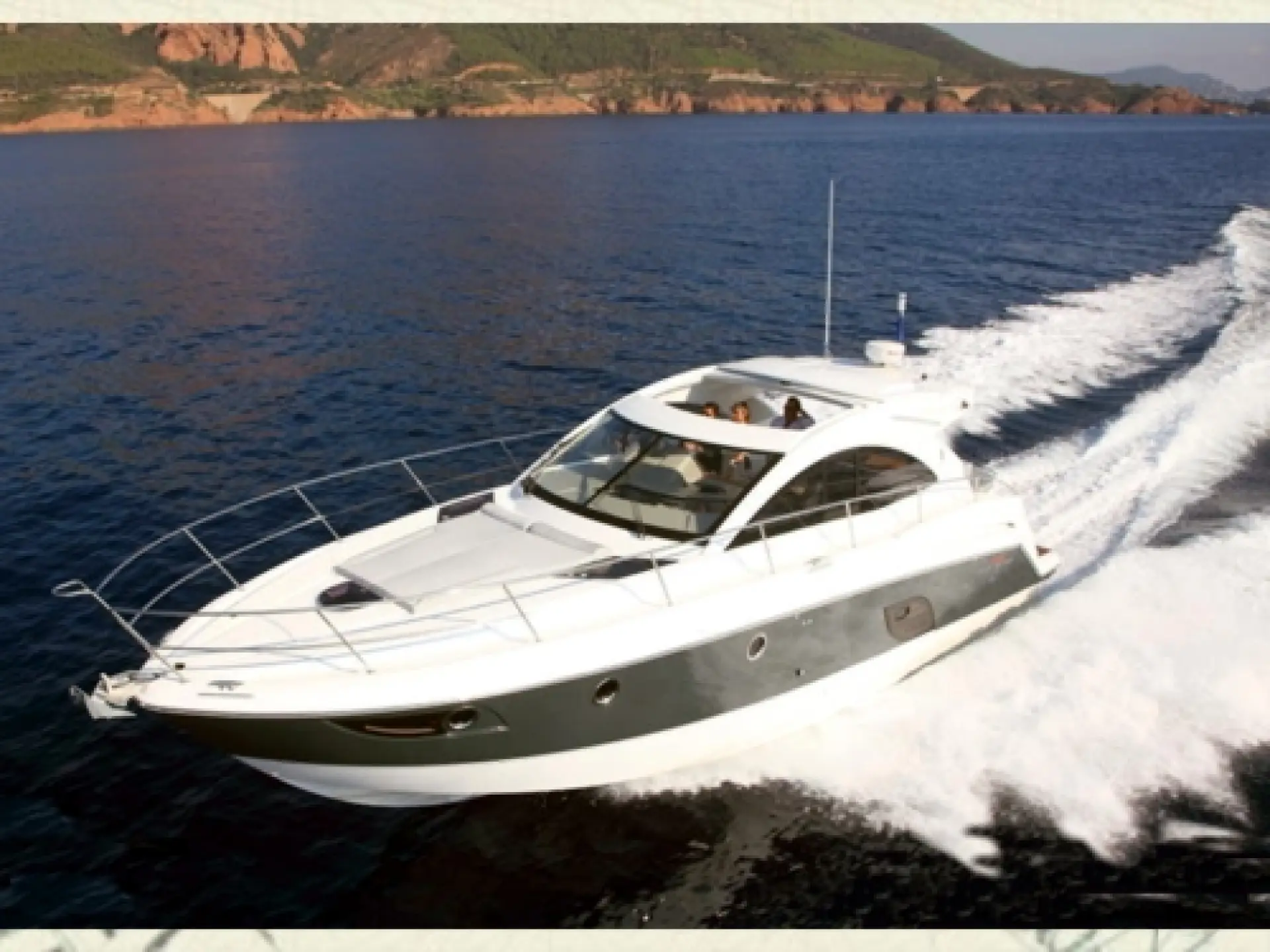 Flyer 44 GT — 6/12