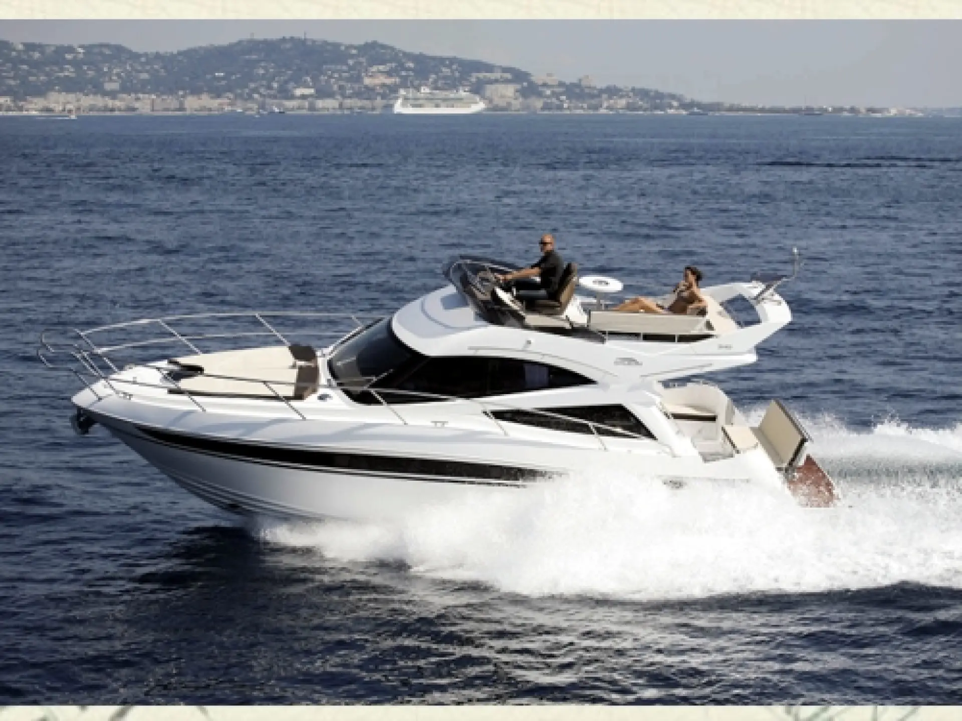Galeon 340 Fly — 1/32
