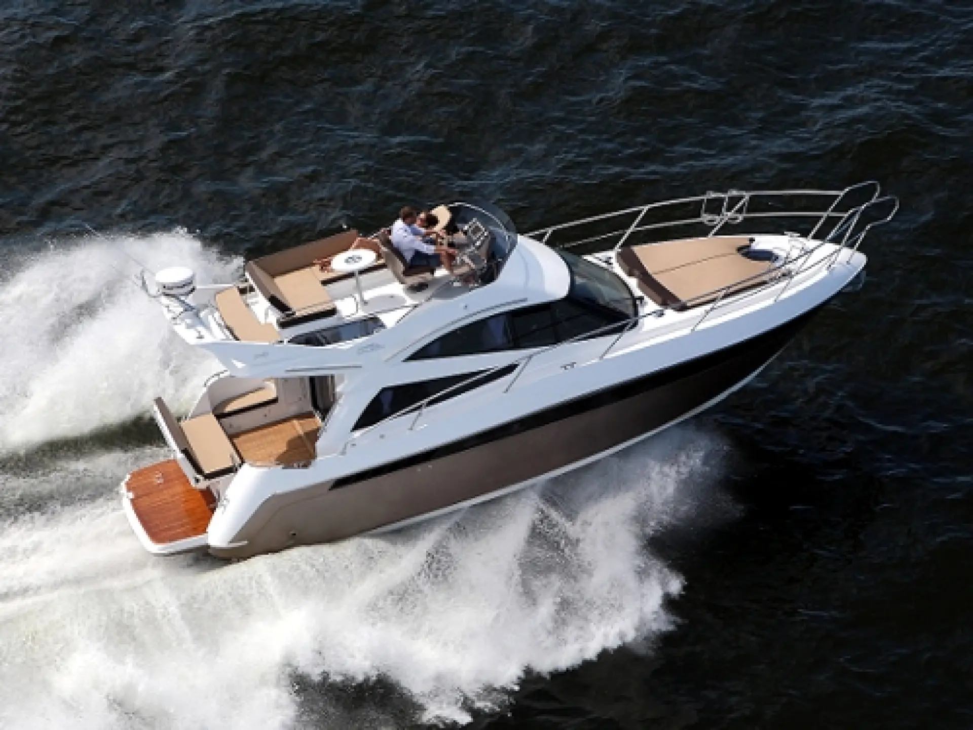 Galeon 340 Fly — 19/32