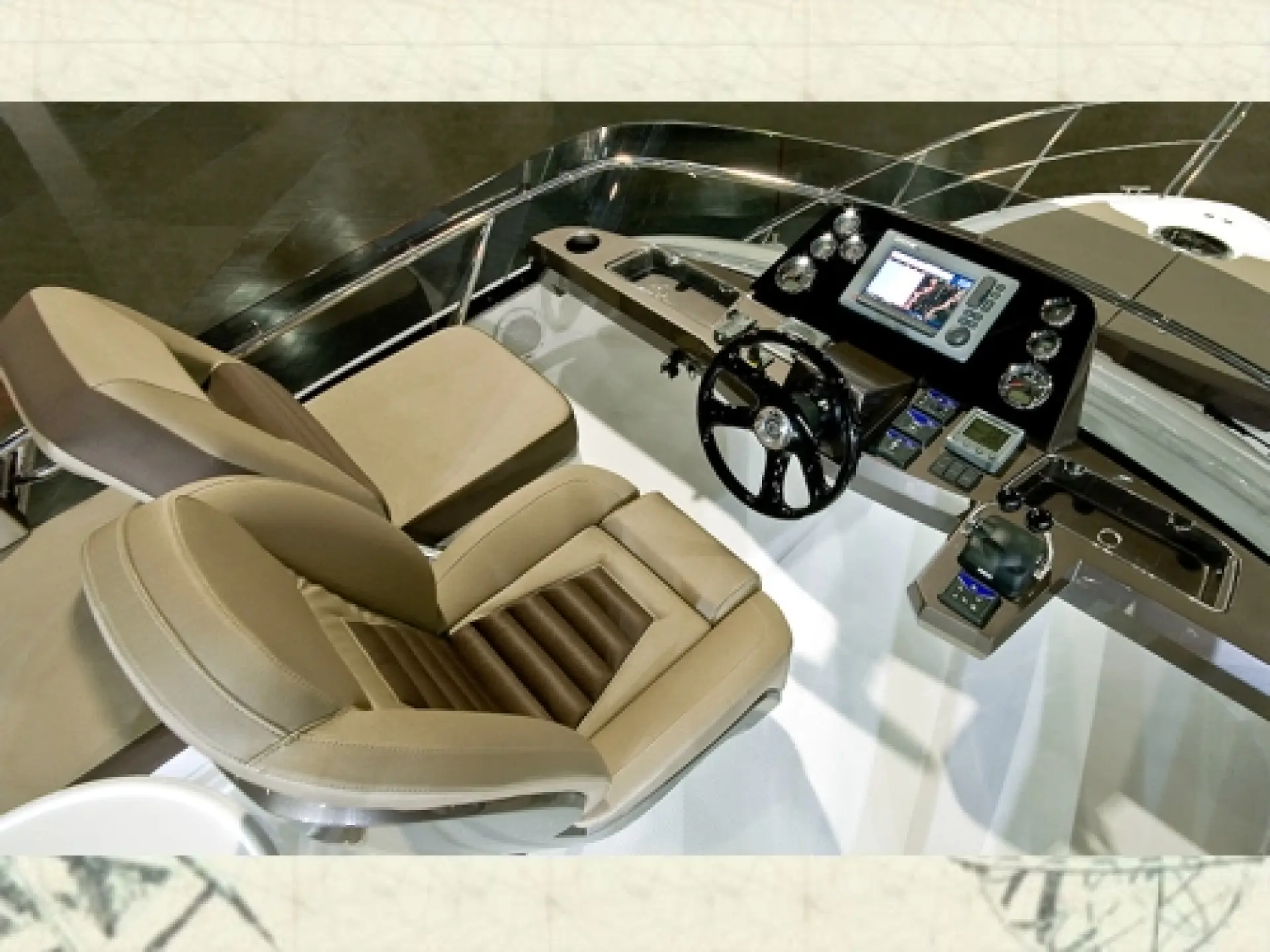 Galeon 340 Fly — 21/32