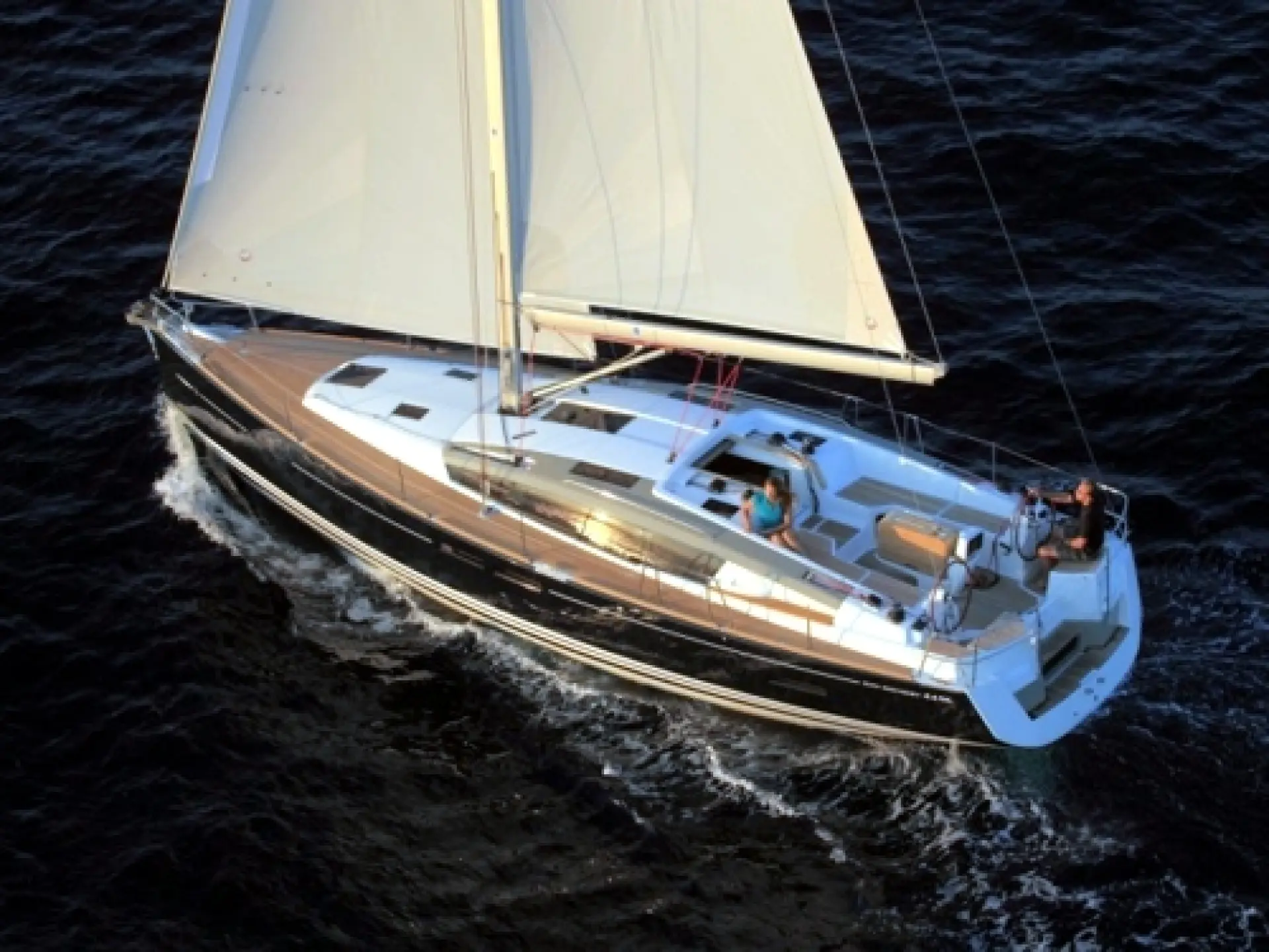 Sun Odyssey 44 DS — 2/33