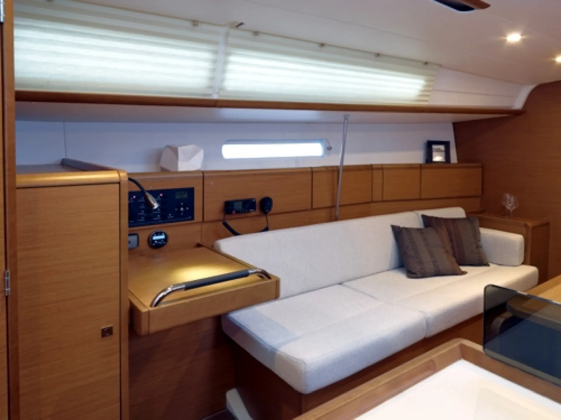 Sun Odyssey 379 — 20/30
