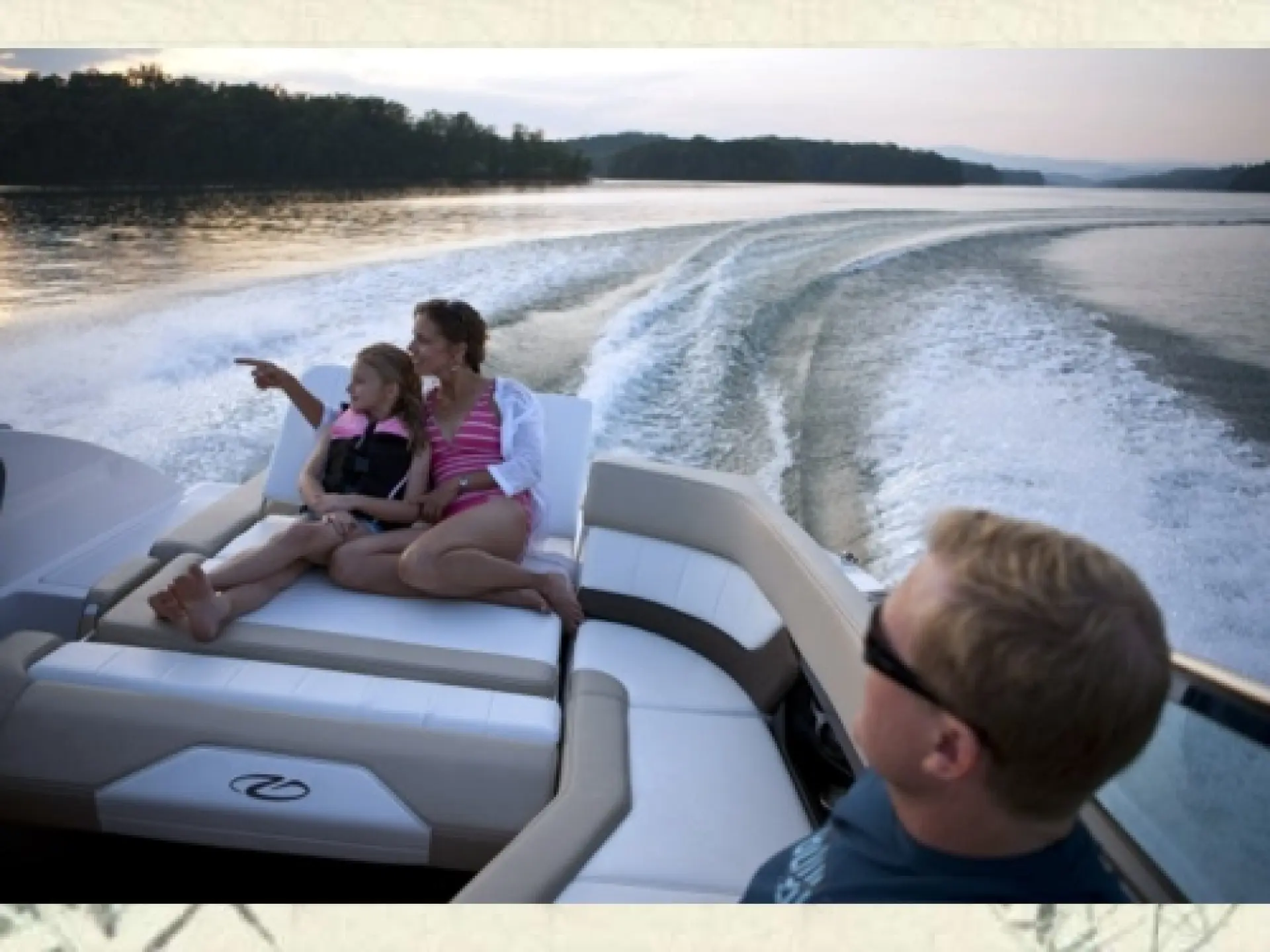 Regal 24 FasDeck — 8/11