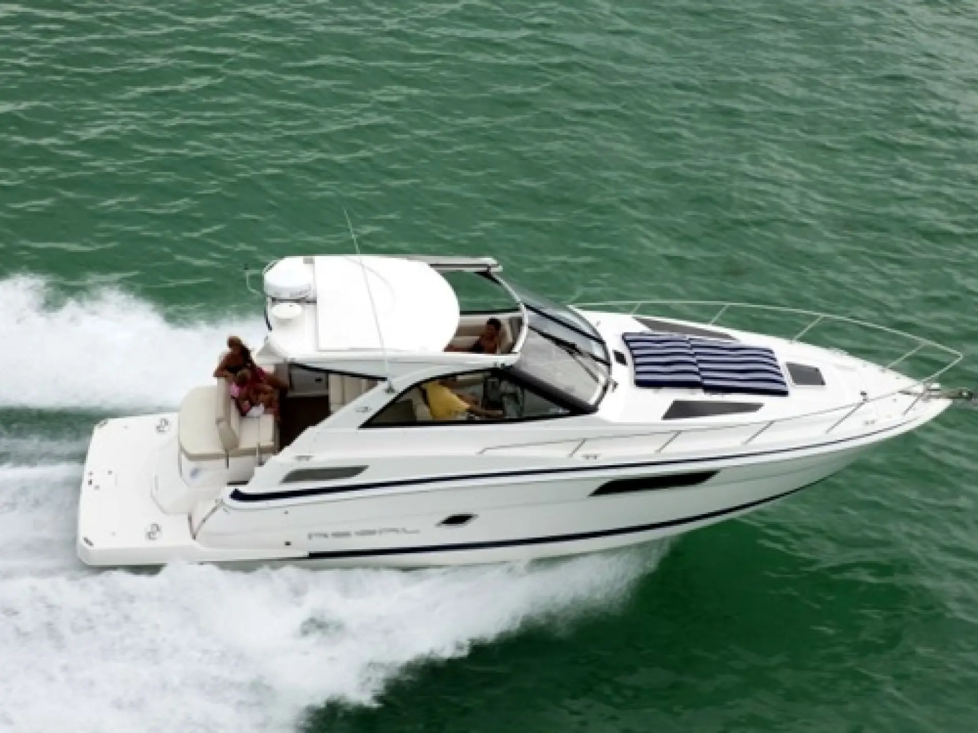 Regal 35 Sport Cupe — 4/24