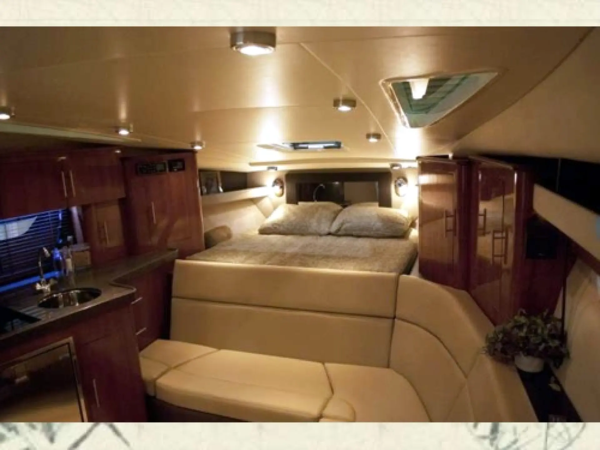 Regal 35 Sport Cupe — 19/24