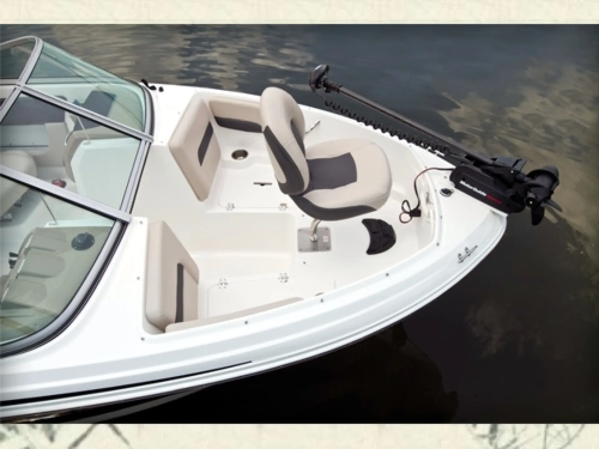 Chaparral 19 Ski & Fish H2O — 3/3