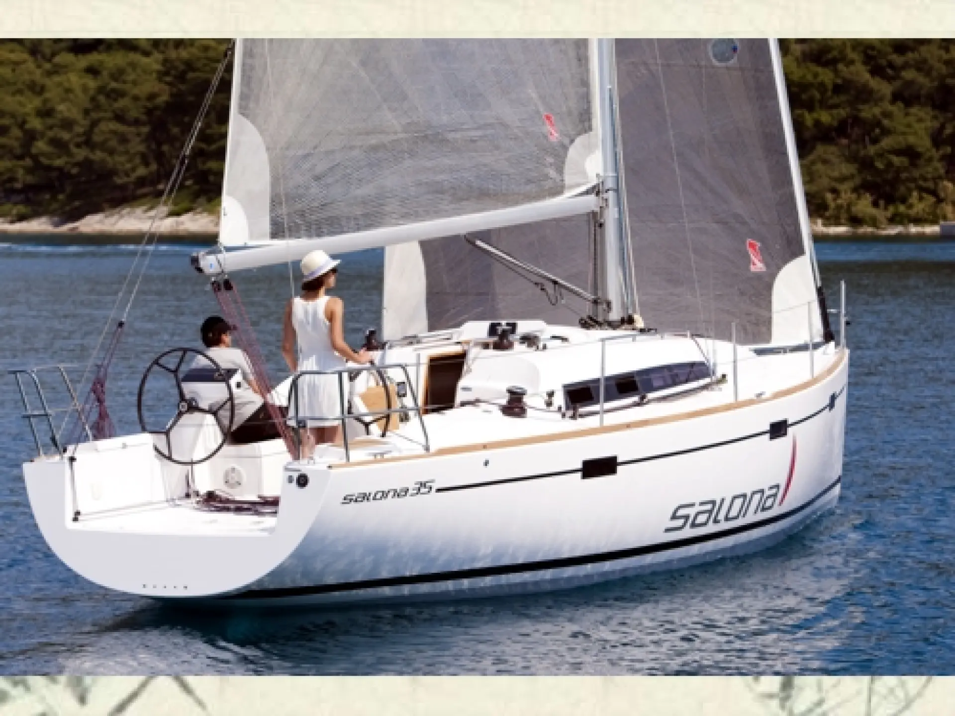 Salona 35 Nova — 2/16