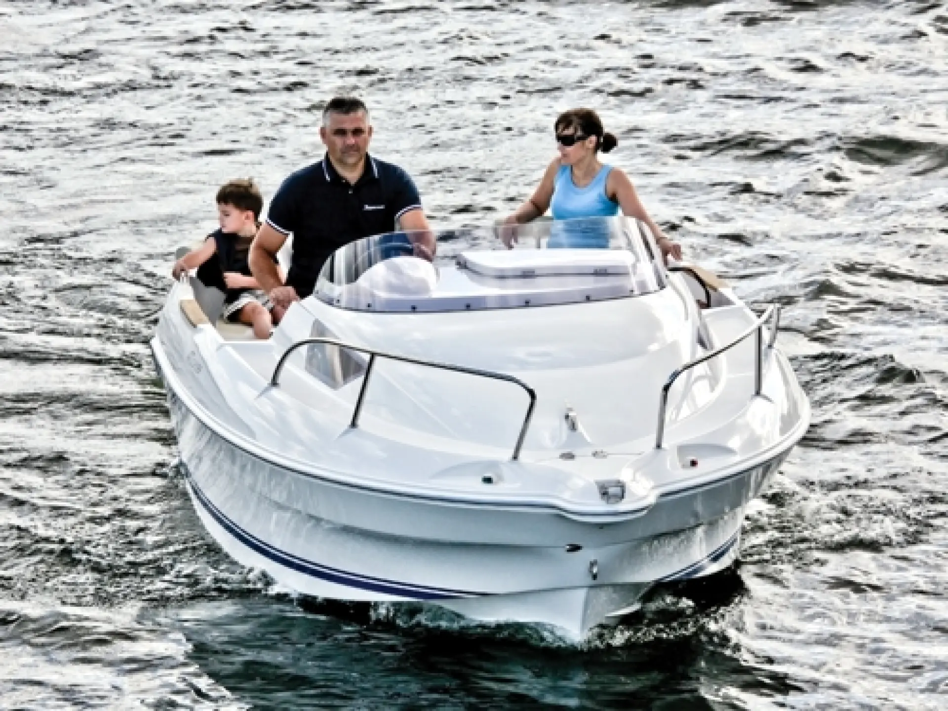 Activ 510 Cabin — 2/5