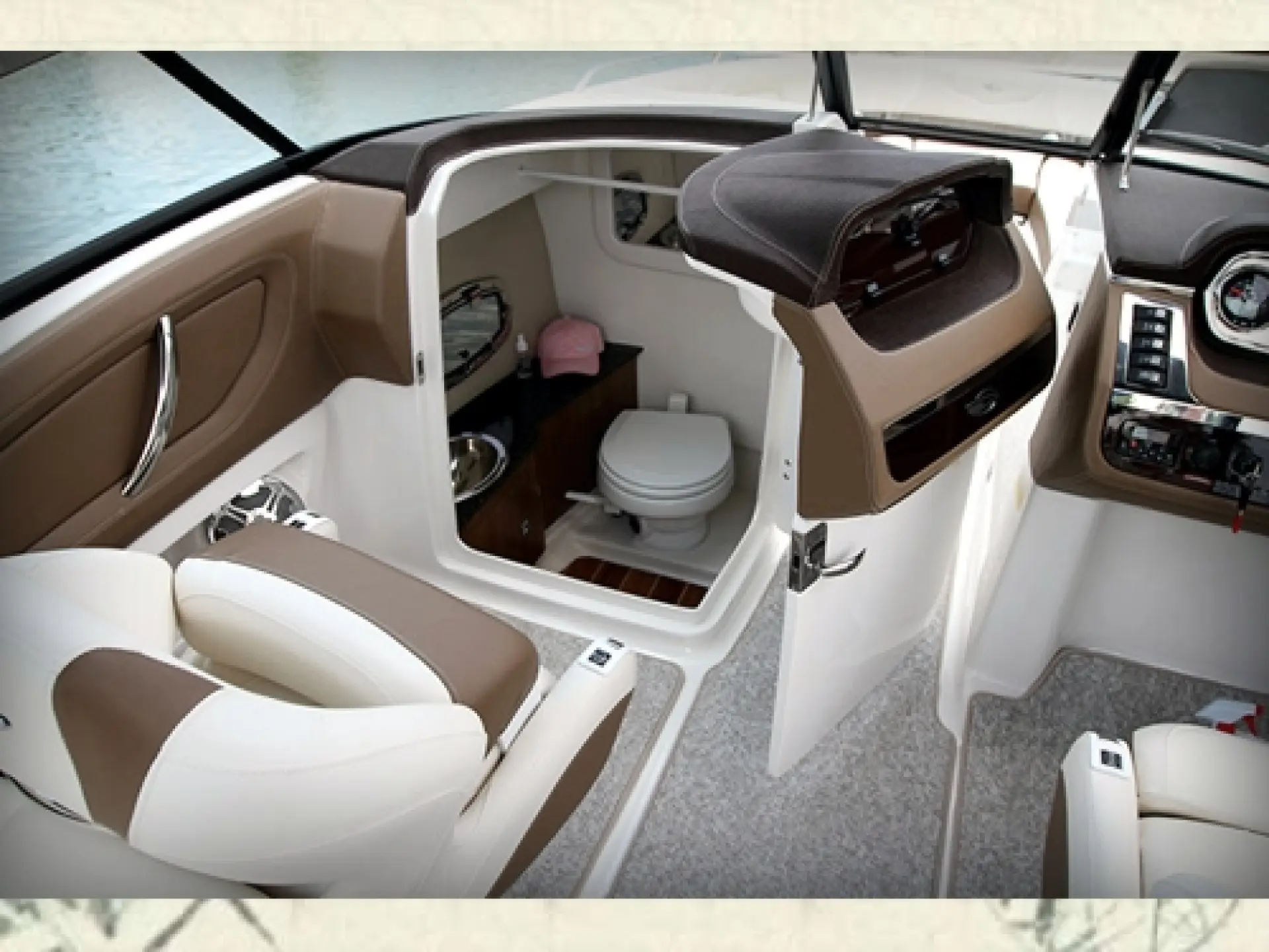 Chaparral 257 SSX — 20/21