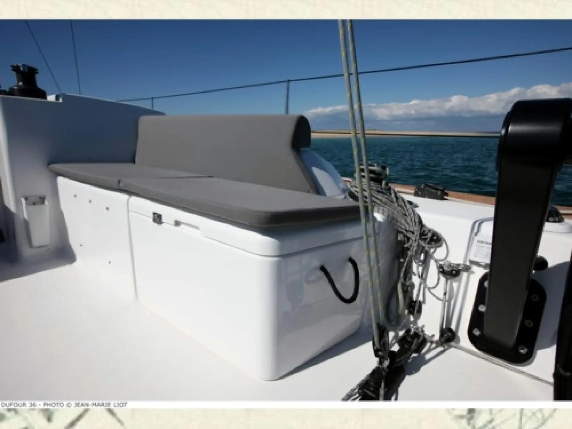 Dufour 36 Performance — 19/23