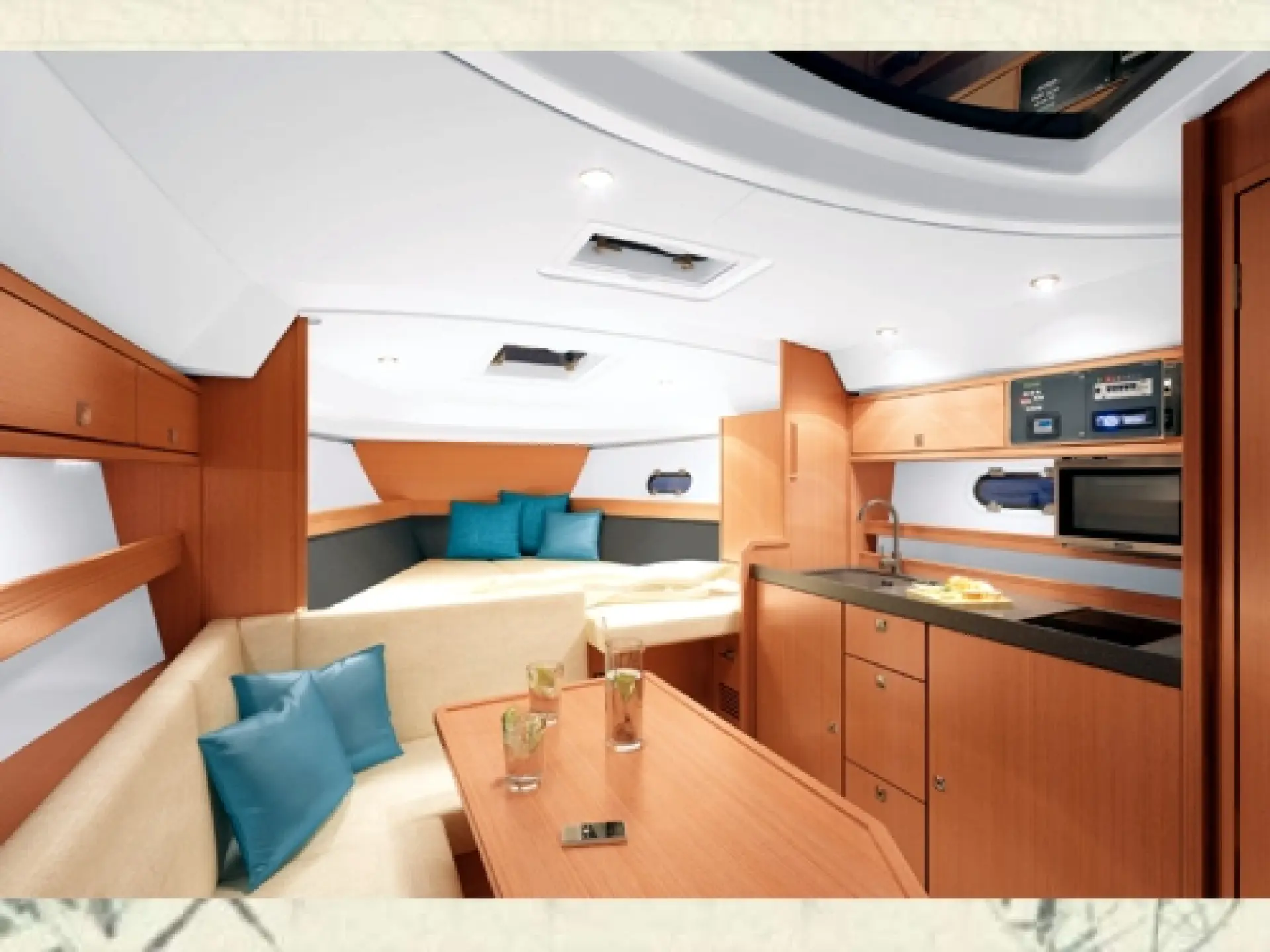 Bavaria 32 Sport — 4/16