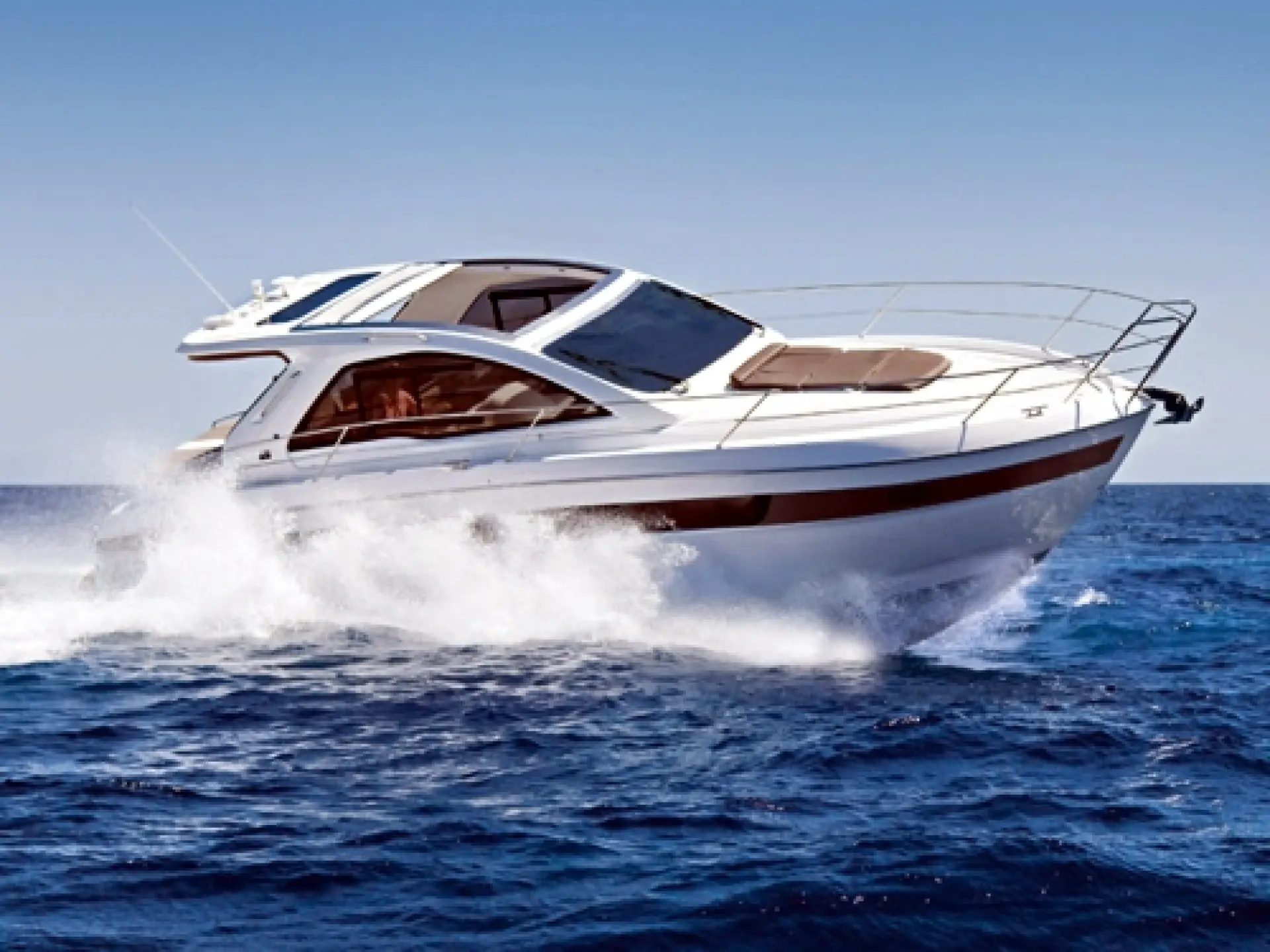 Bavaria 39 Sport HT — 1/9