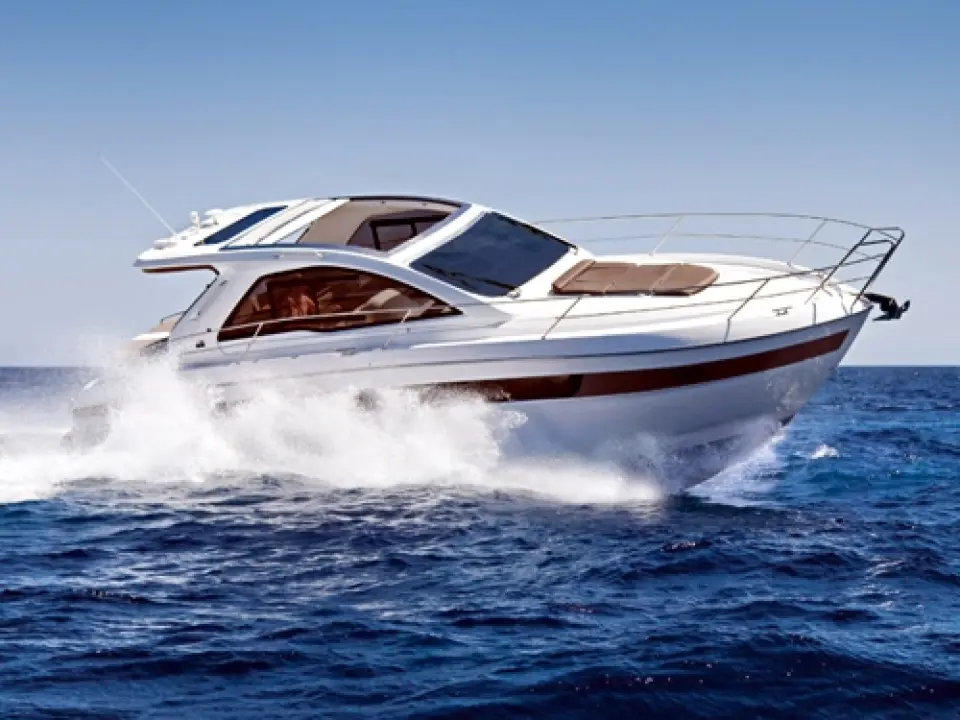 Bavaria 39 Sport HT · 2012