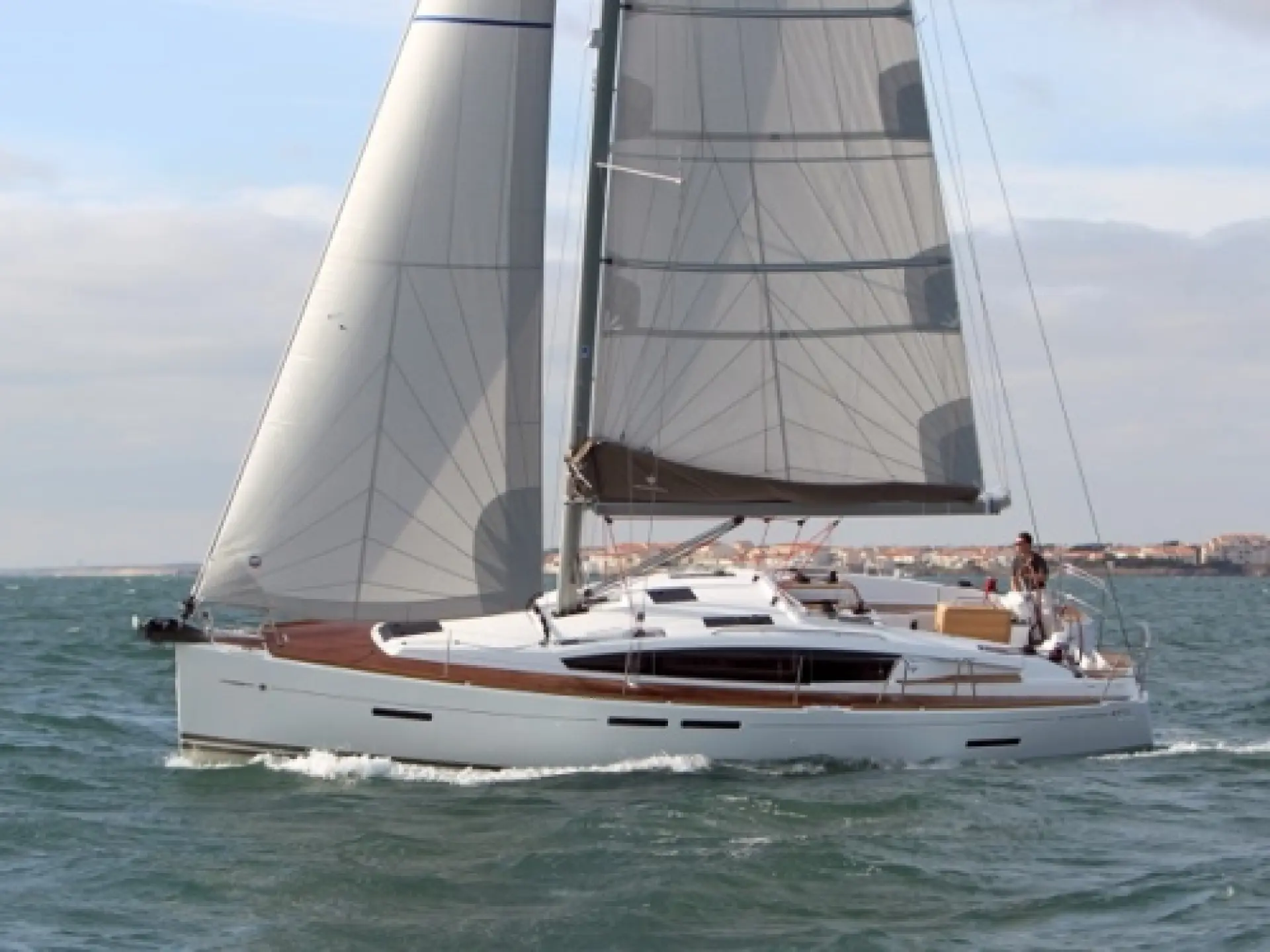 Sun Odyssey 41 DS — 14/37