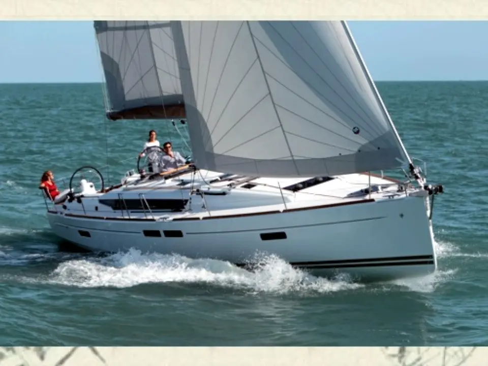 Sun Odyssey 469 · 2012