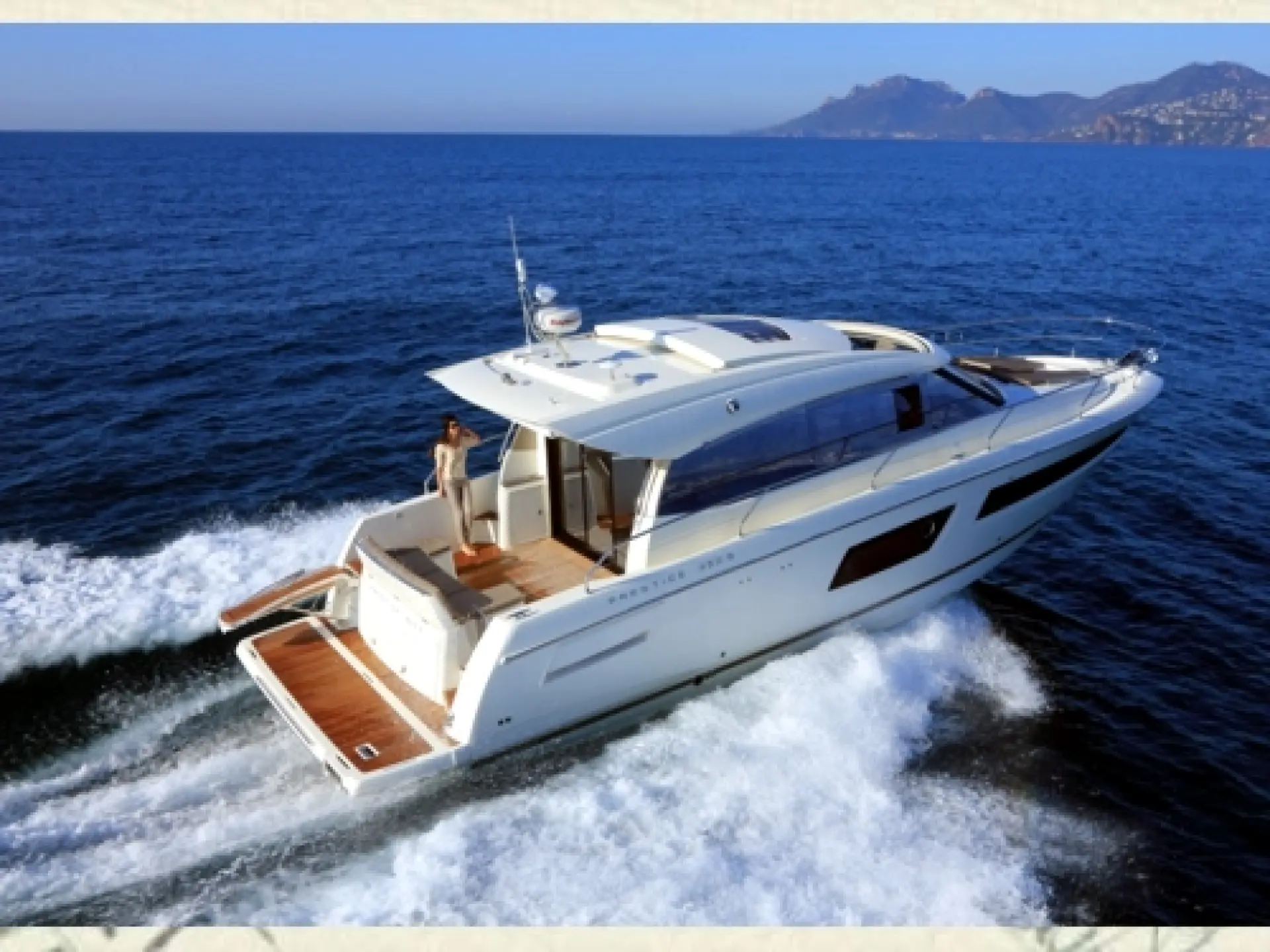 Prestige 450 S — 6/35