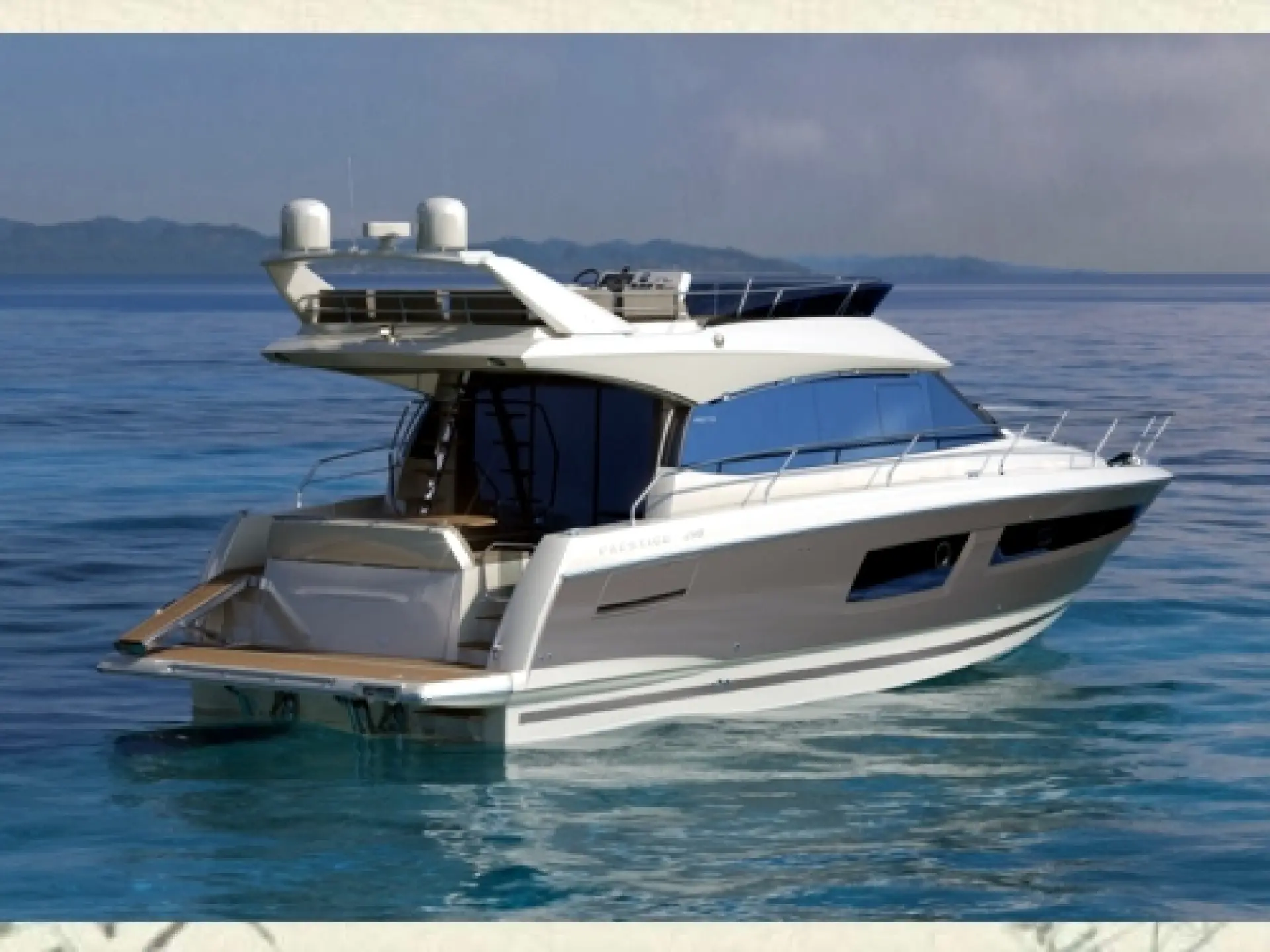 Prestige 450 Flybridge — 4/25