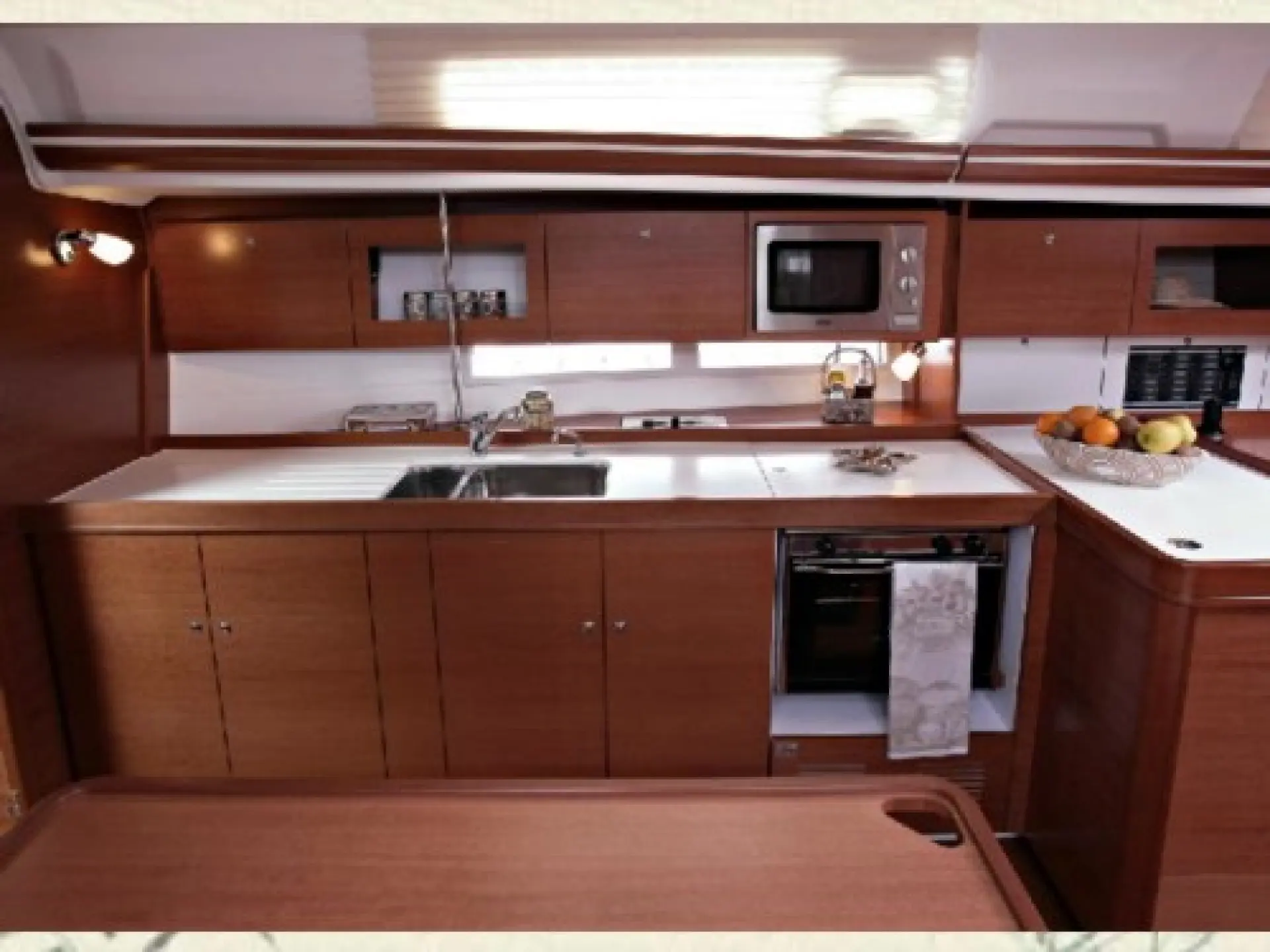 Dufour 380 Grand Large — 8/14