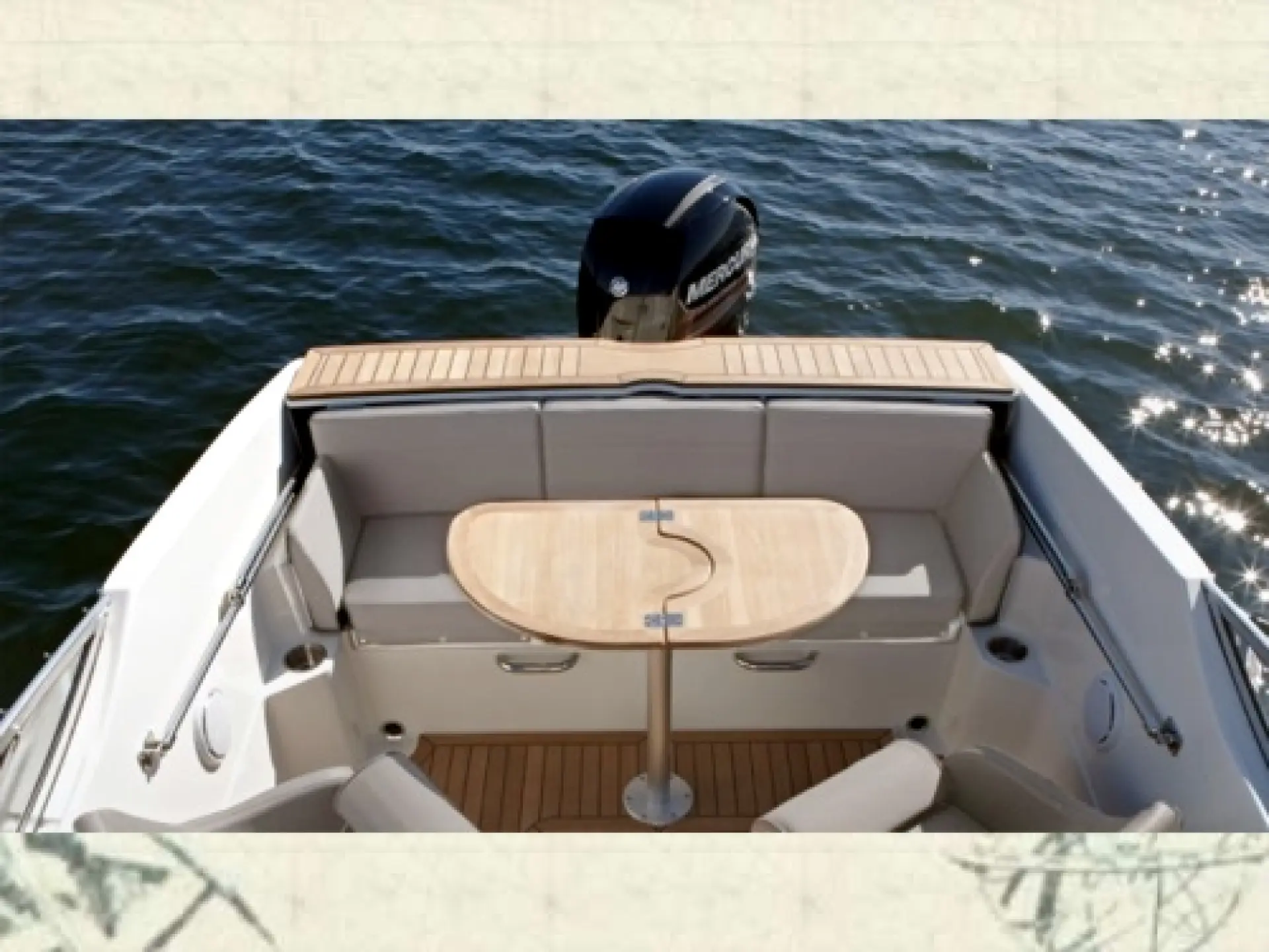 Activ 595 Cabin — 3/11