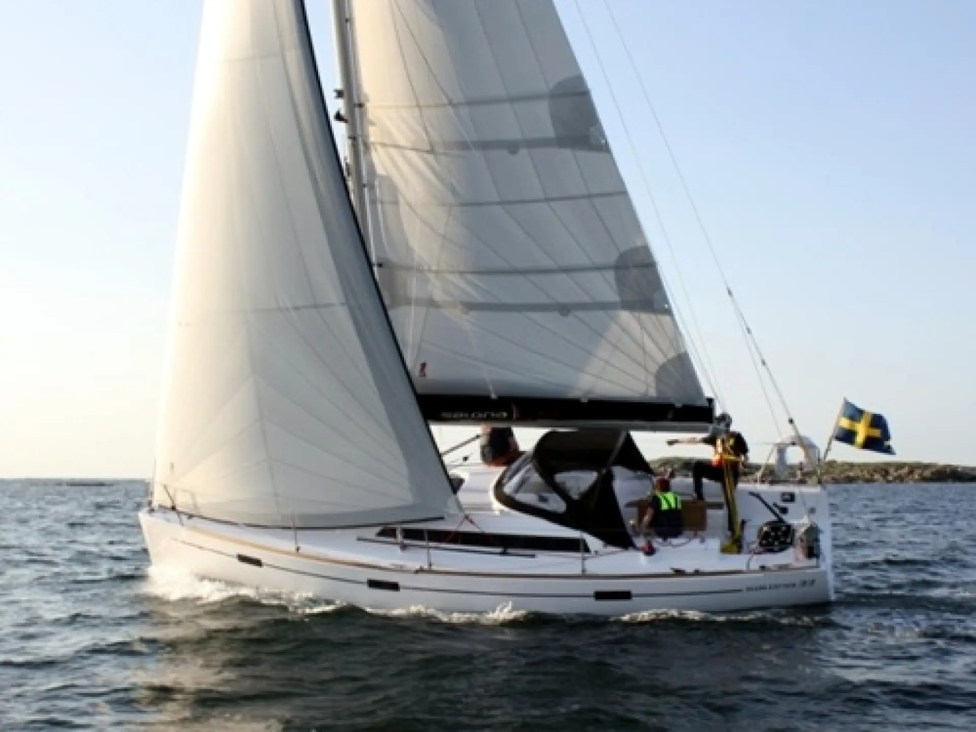 Salona 33 — 1/6