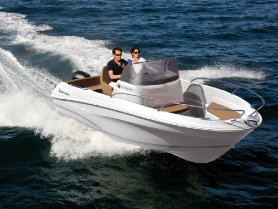 Cap Camarat 5.5 CC S2 · 2013