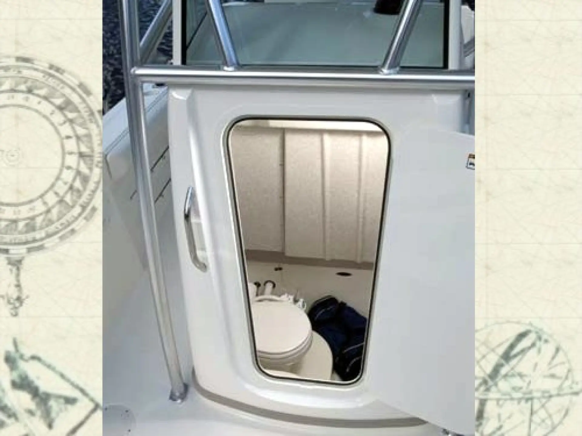 Trophy 2503 Center Console — 14/14