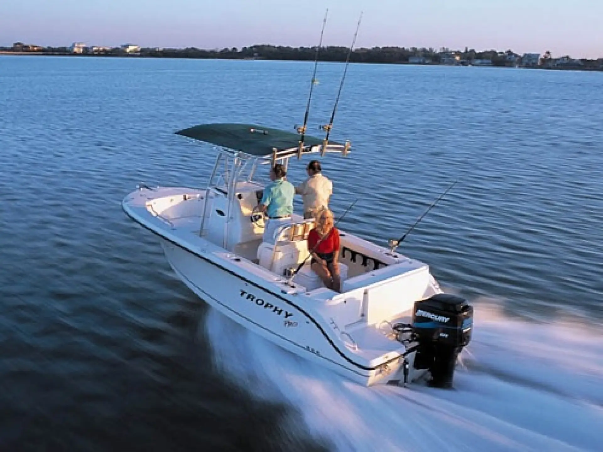 Trophy 2103 Center Console — 1/1