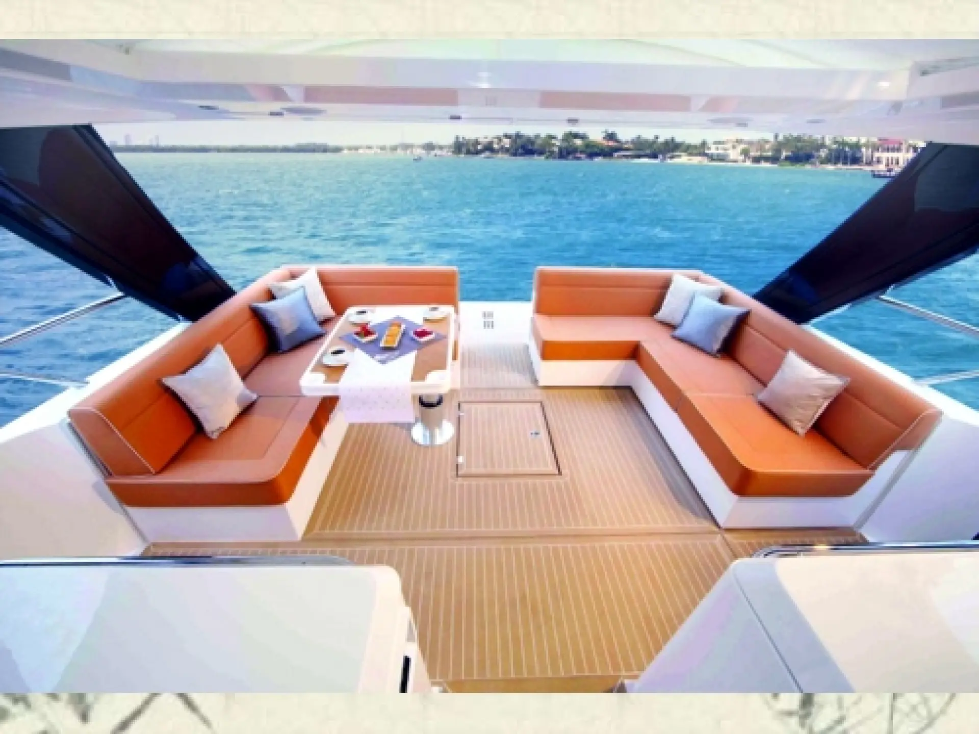 Sealine S450 — 4/13