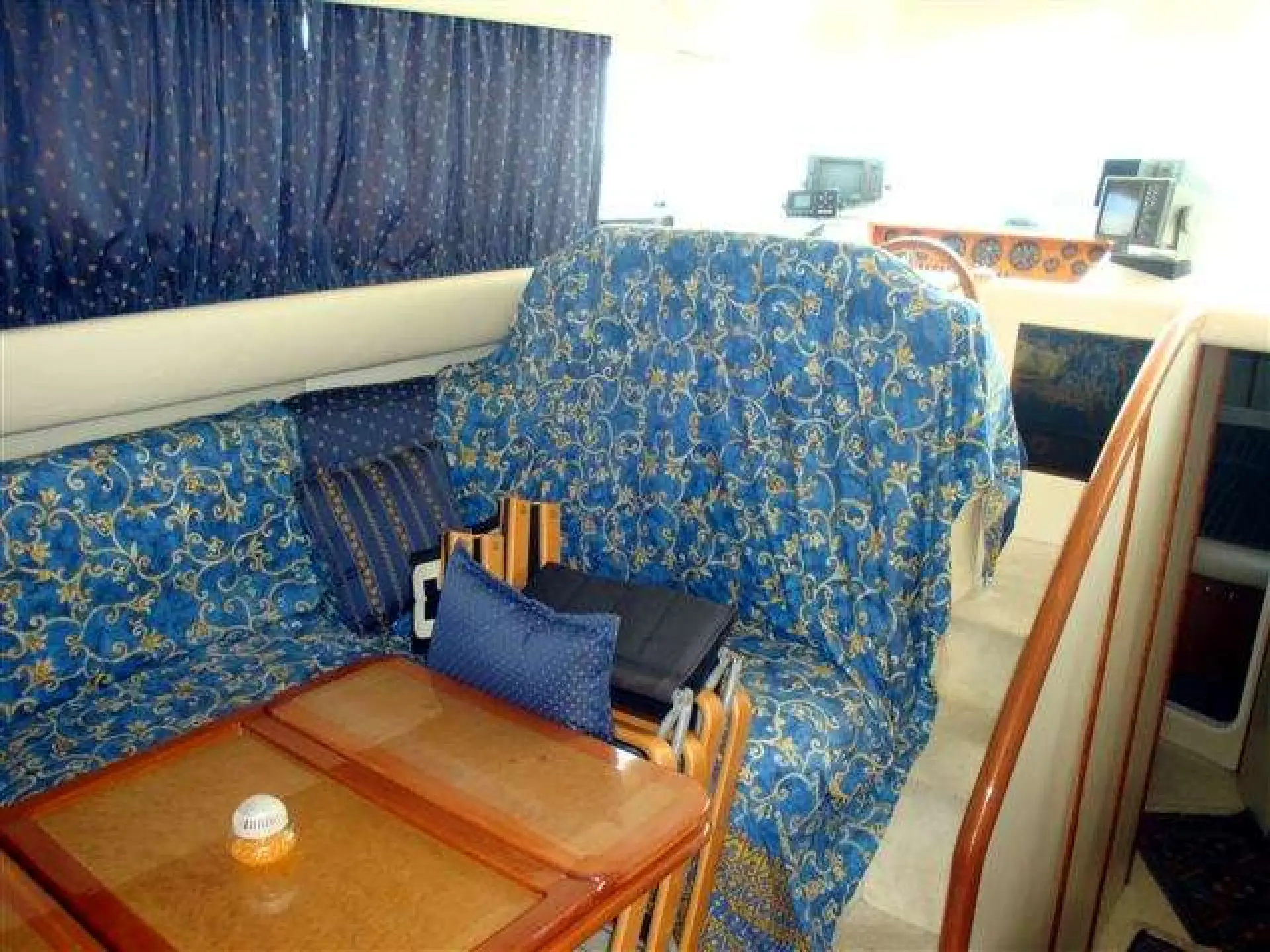 Azimut 36 — 4/7