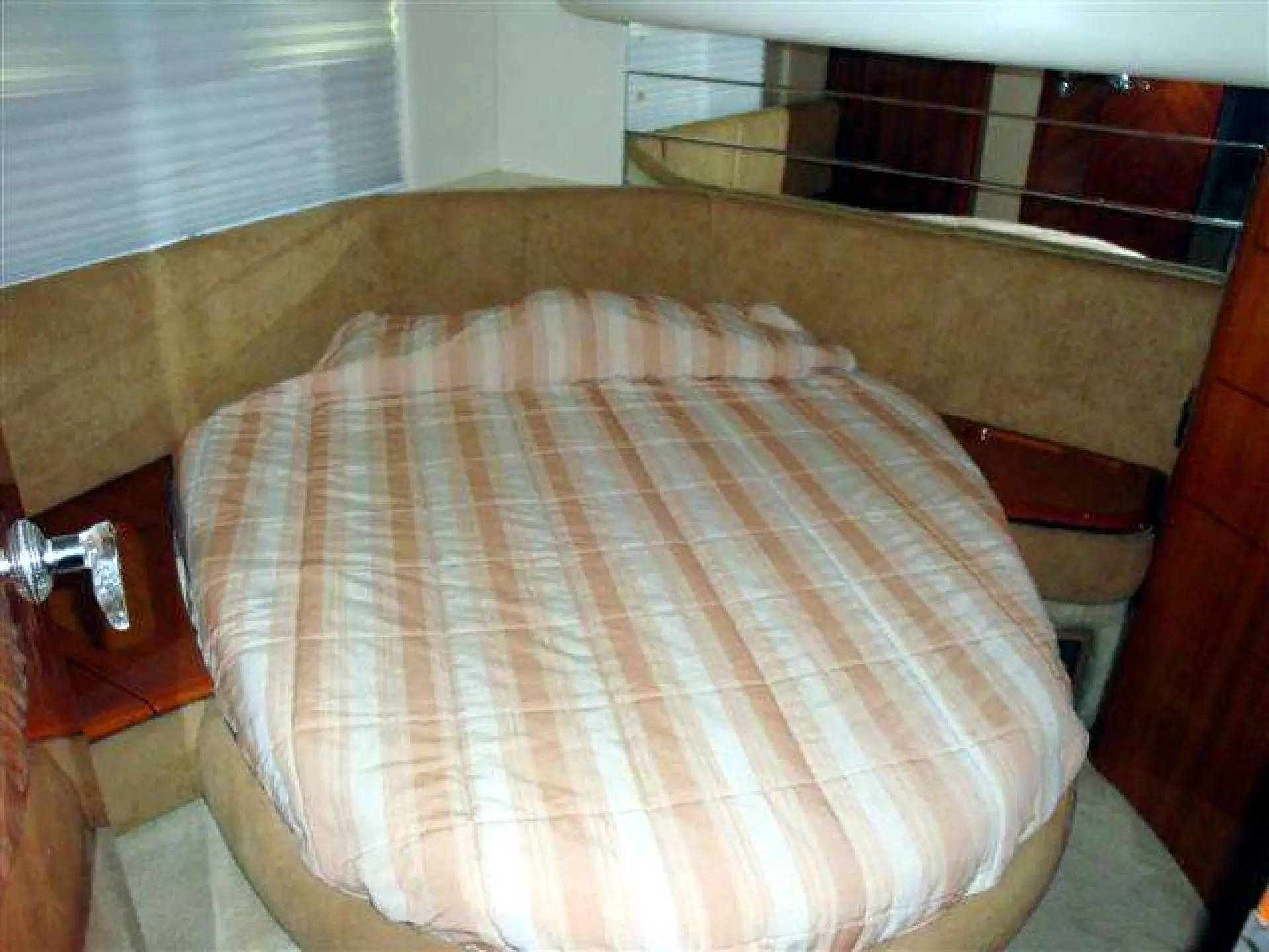 Azimut 46 — 9/12