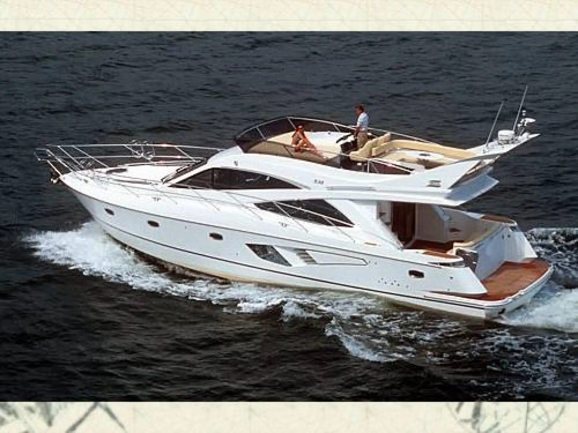 Galeon 530 Fly — 2/14