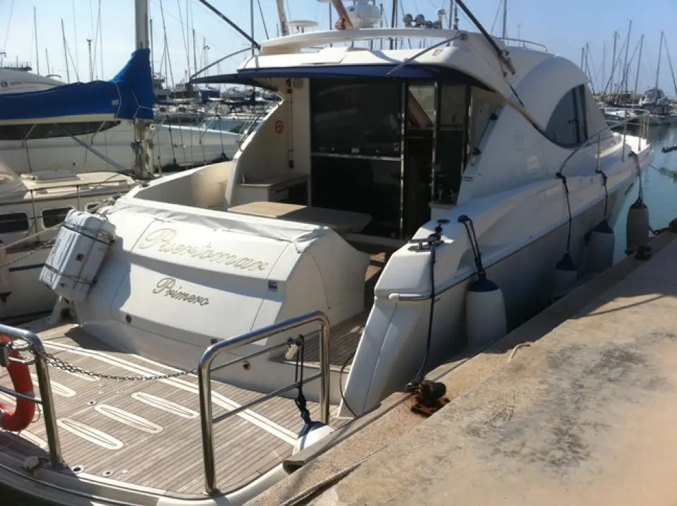 Riviera Sy 44 · 2009