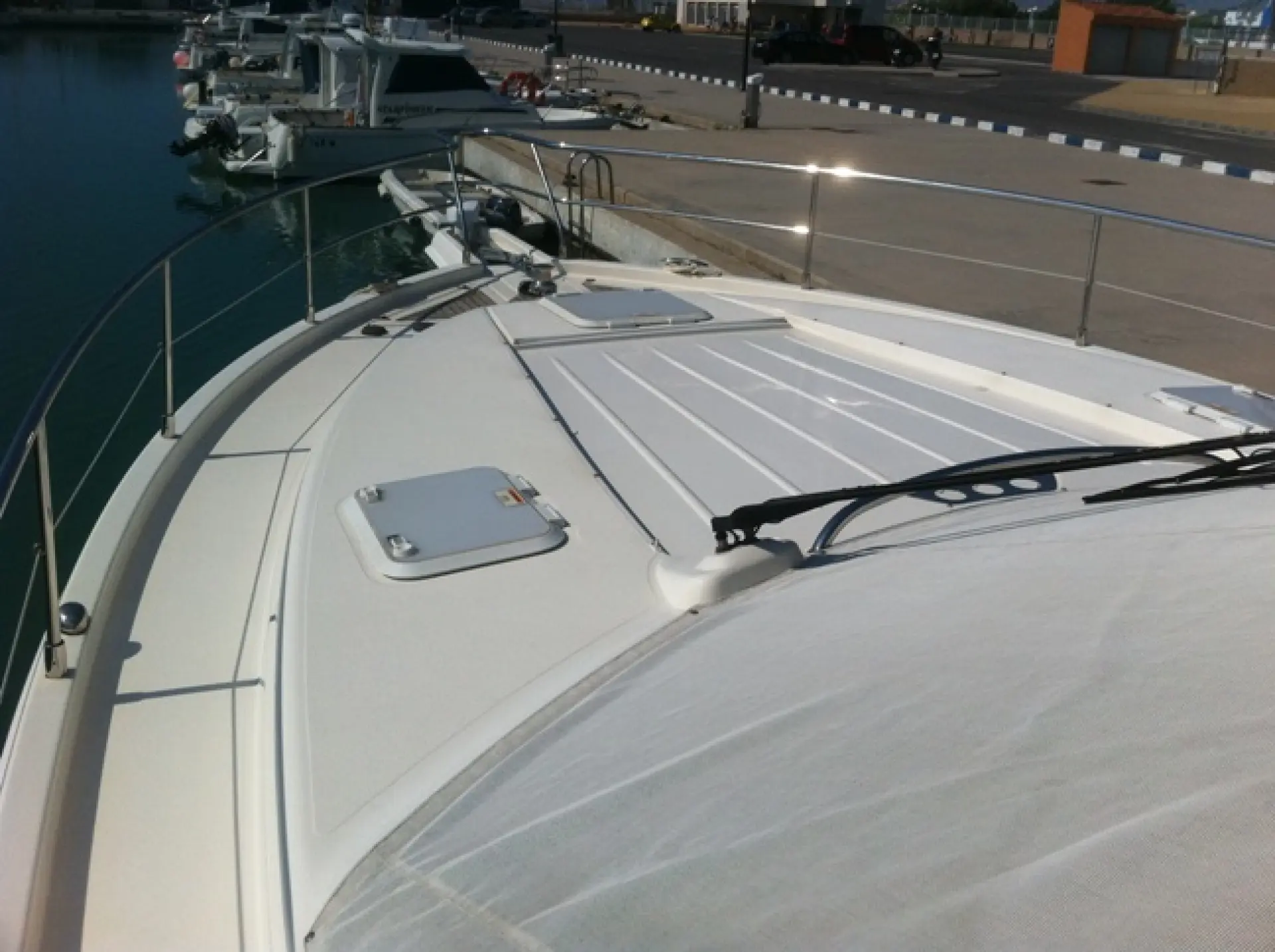 Riviera Sy 44 — 4/10