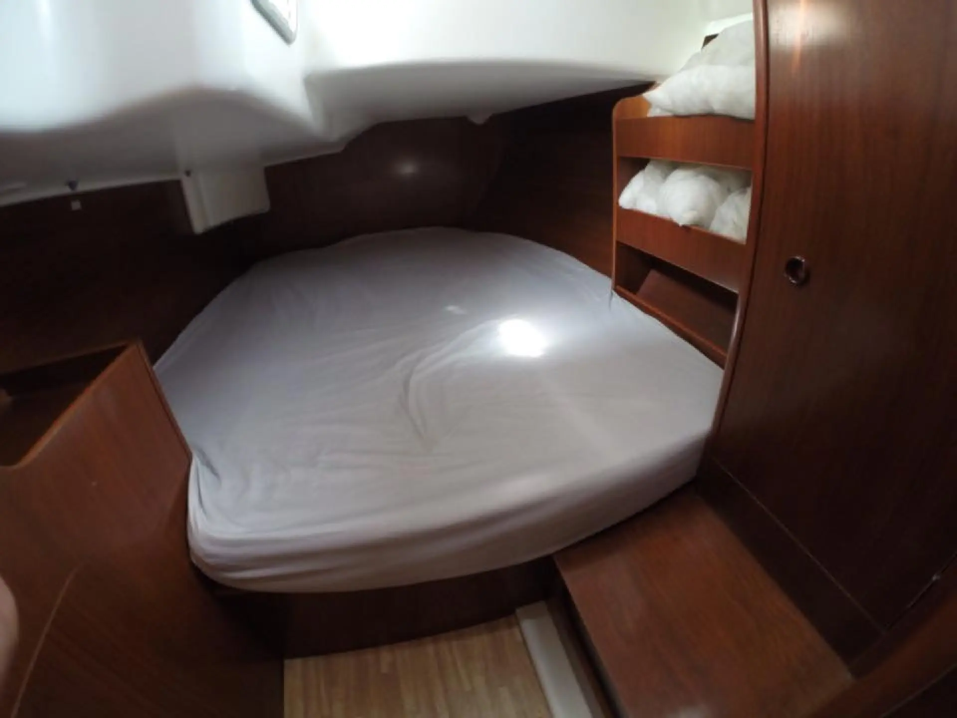 Oceanis Clipper 411 — 5/9