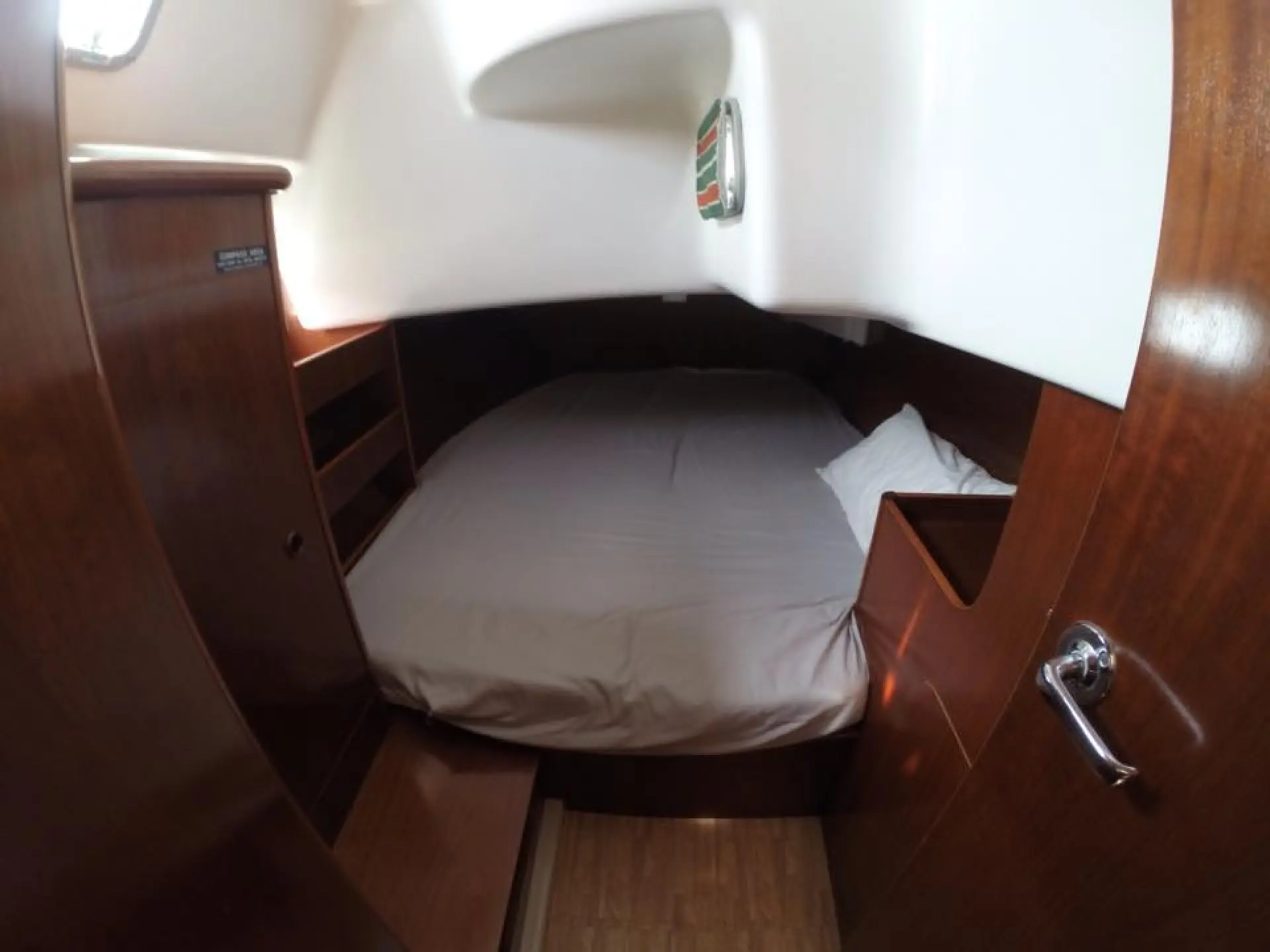 Oceanis Clipper 411 — 6/9