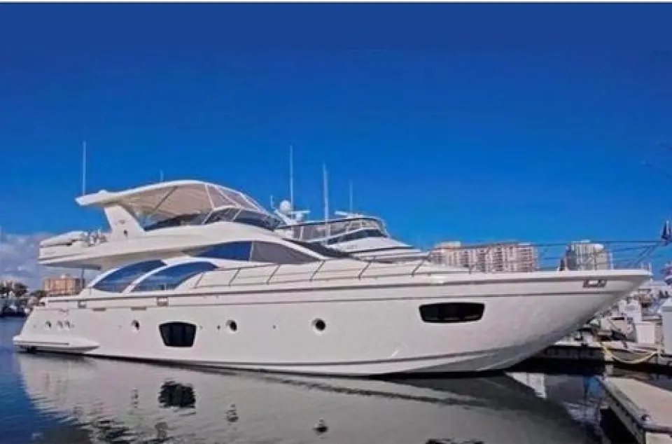Azimut 75