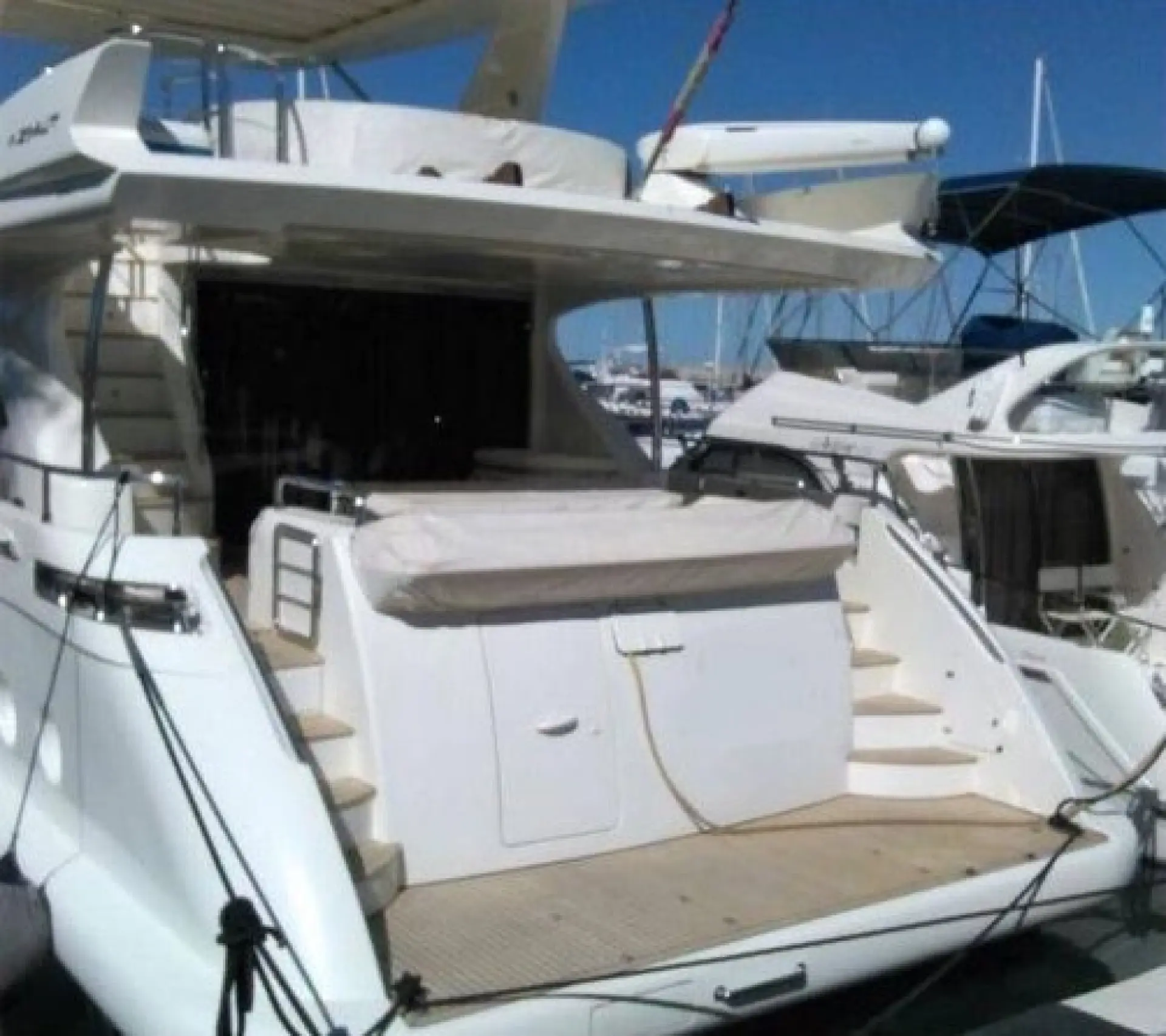 Azimut 75 — 2/17