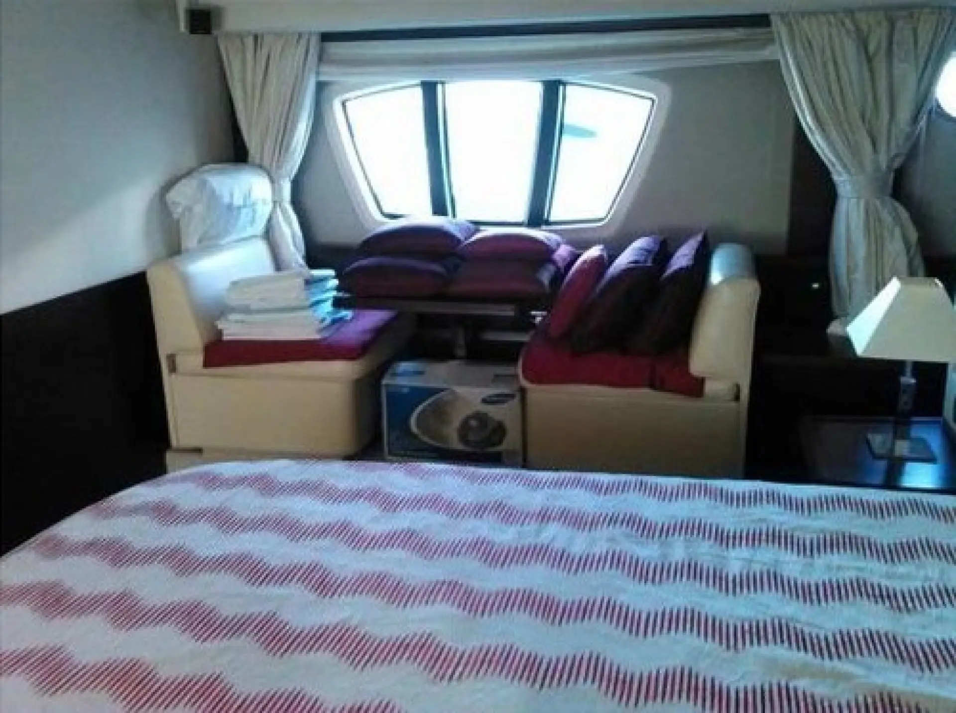 Azimut 75 — 10/17