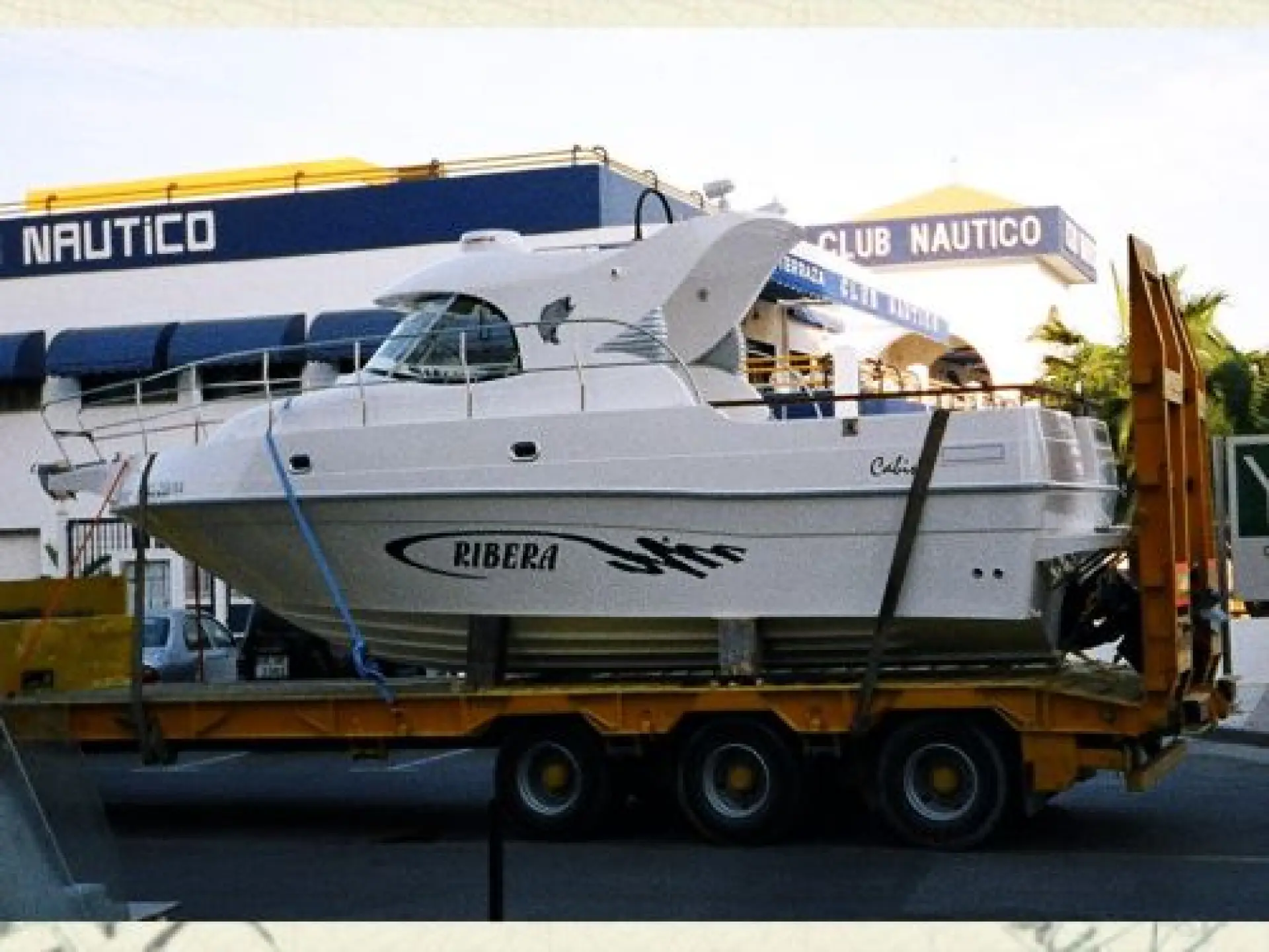 Ribera 750 Cabin — 8/22