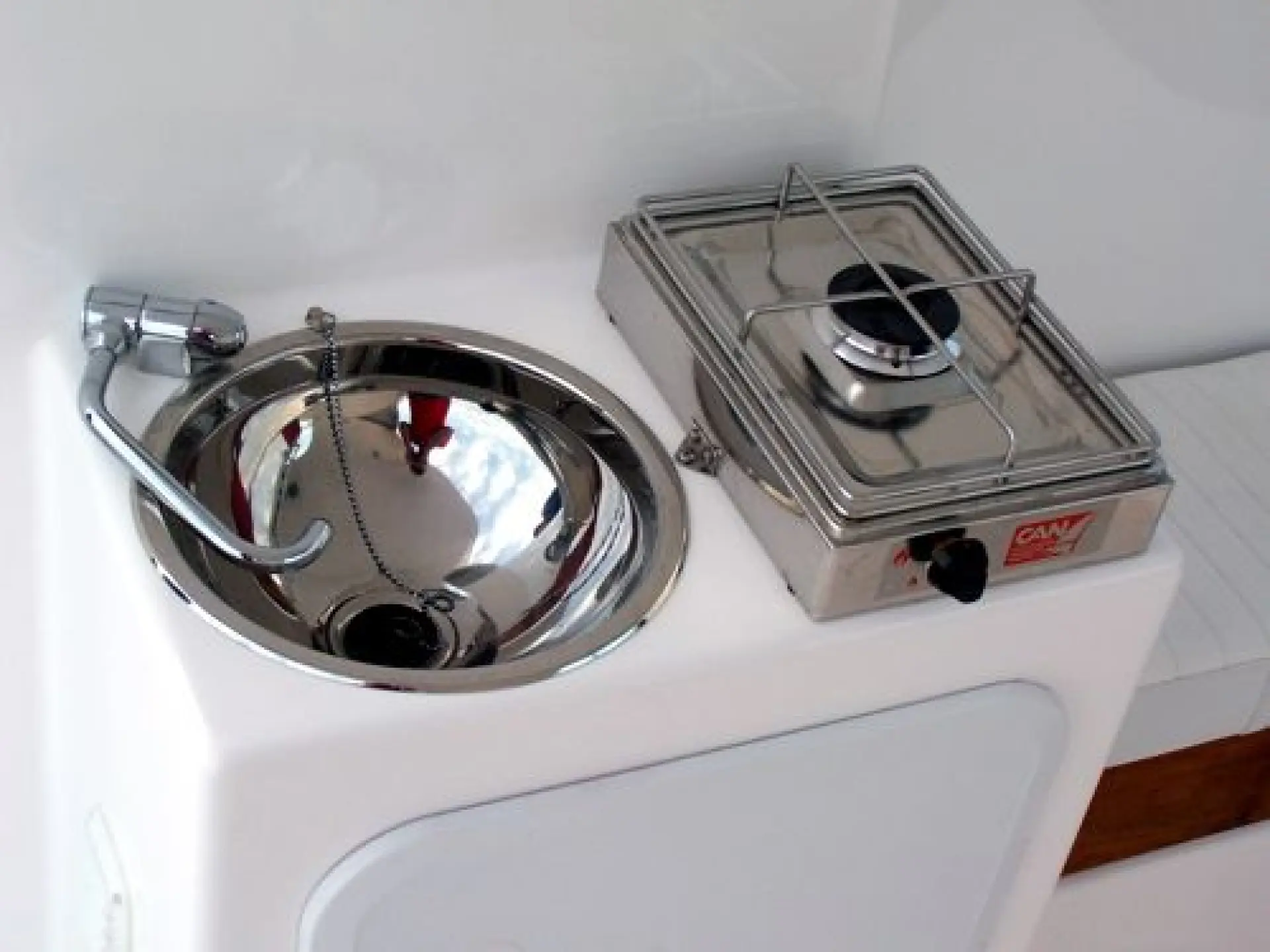 Ribera 750 Cabin — 18/22