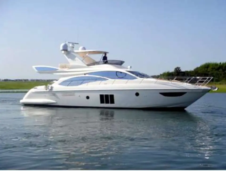 Azimut 58 · 2011