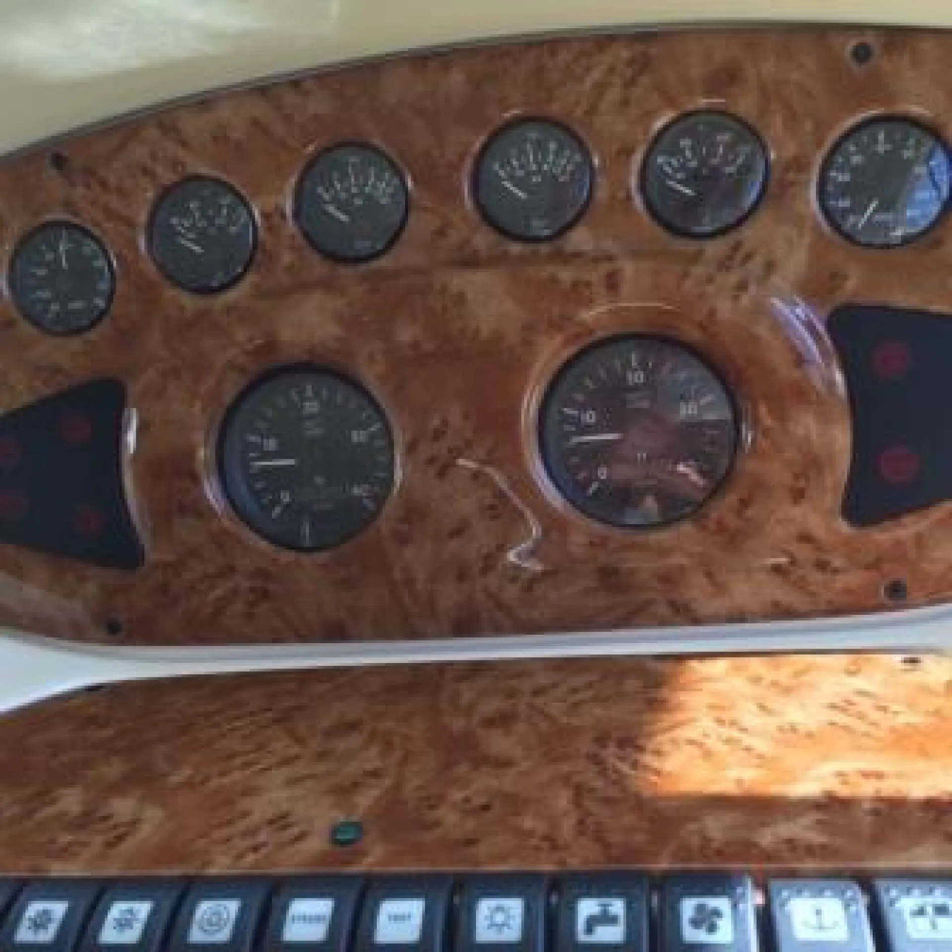 Azimut 46 — 21/42